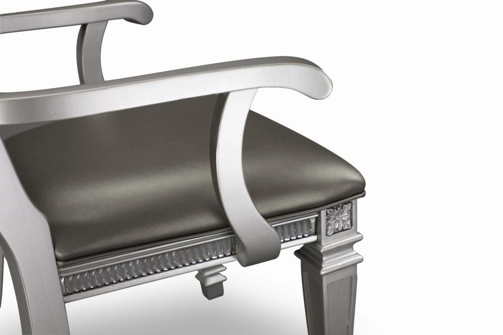 Jule Armchair - Silver