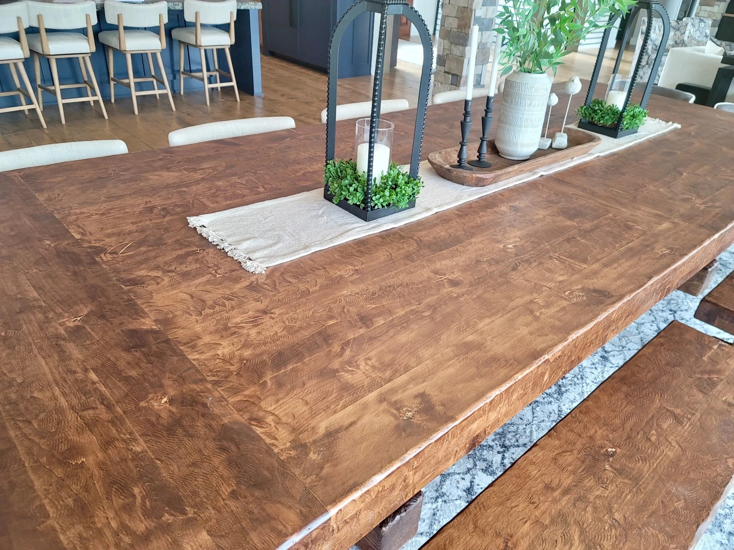 Knotty Alder Wood Rustic Dining Tables