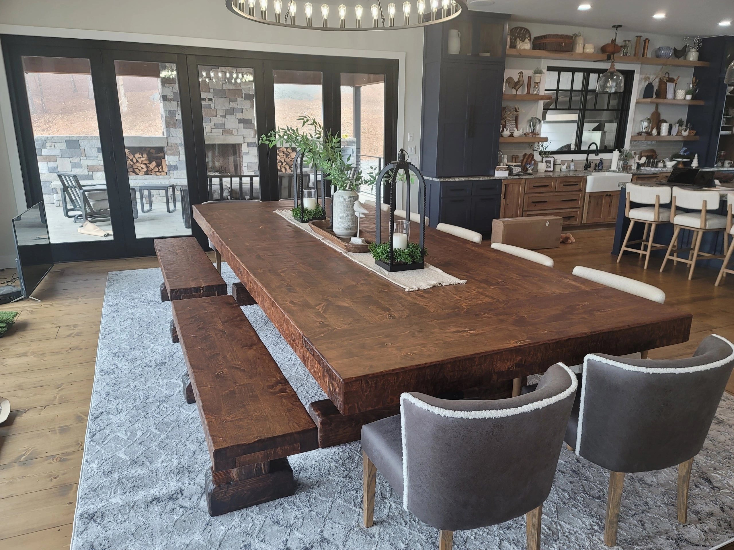 Knotty Alder Wood Rustic Dining Tables