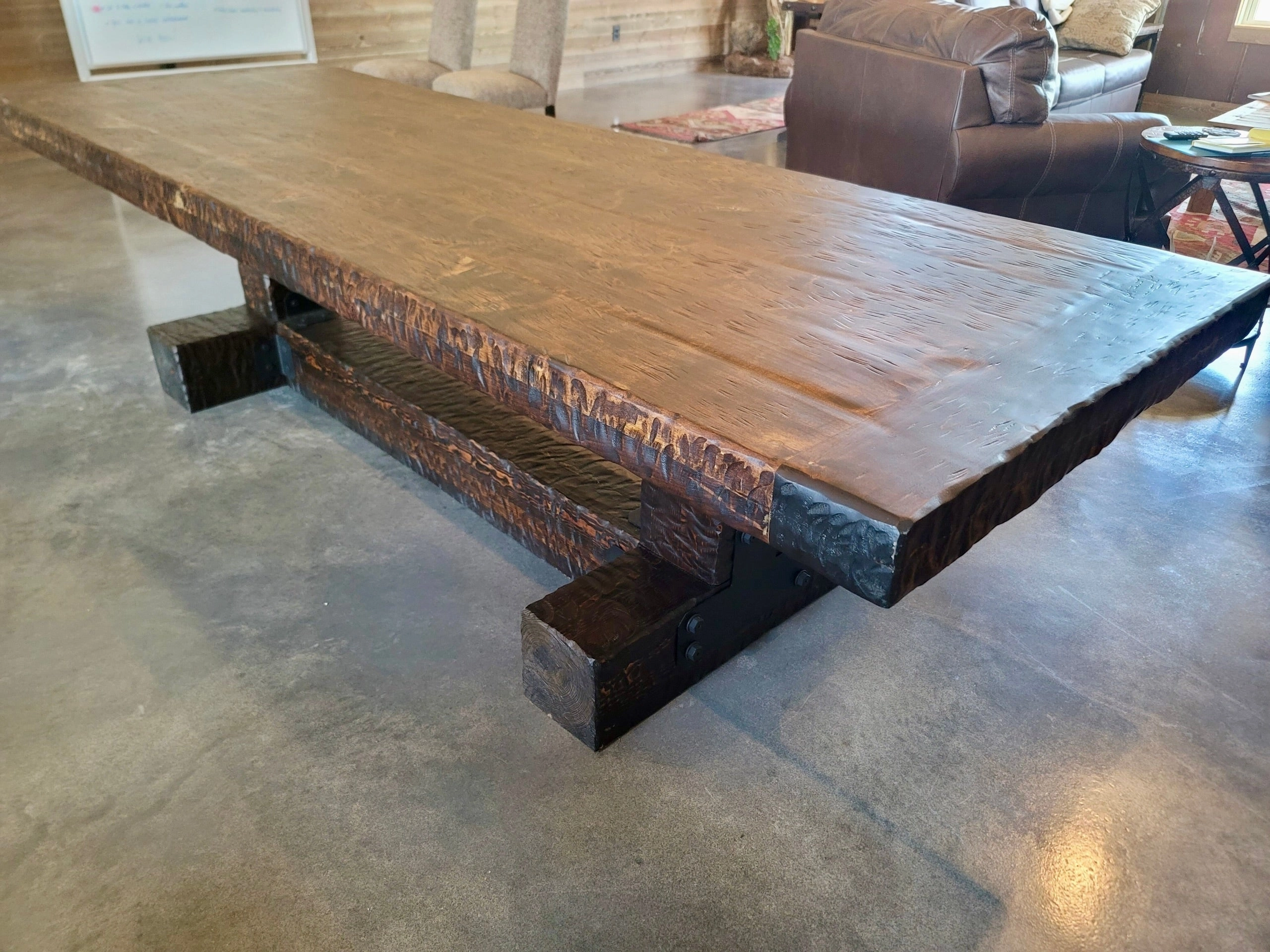 Knotty Alder Wood Rustic Dining Tables