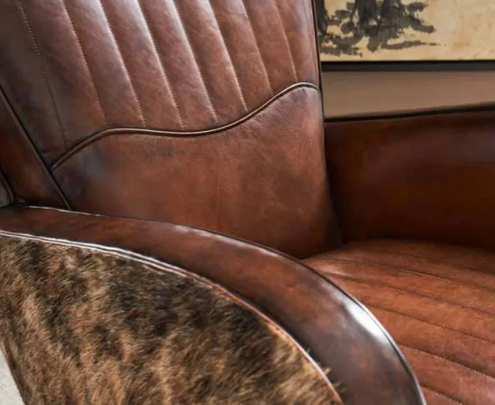 Leather & Cowhide Swivel Chair