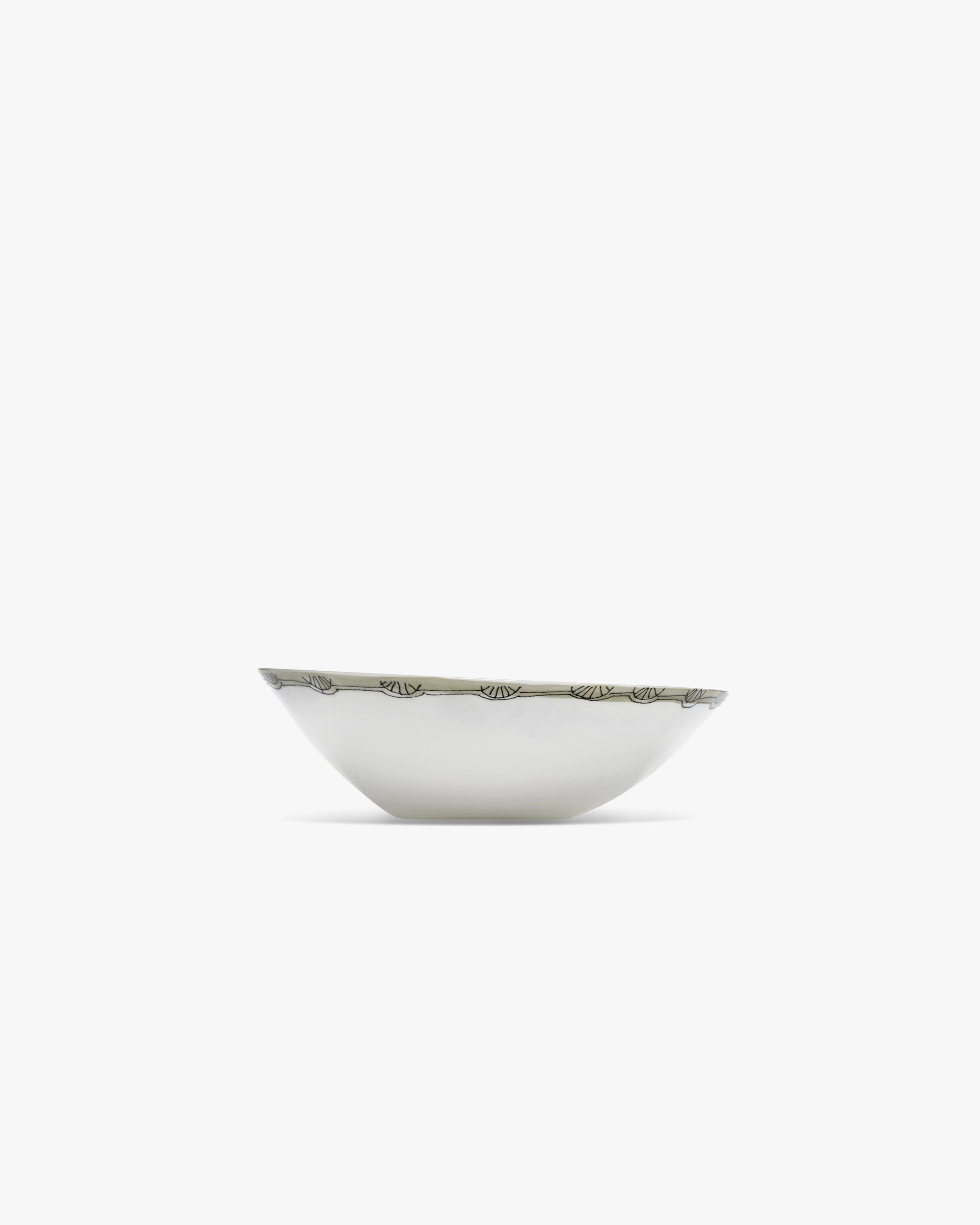 Low bowl L Mirtillo tea Midnight Flowers