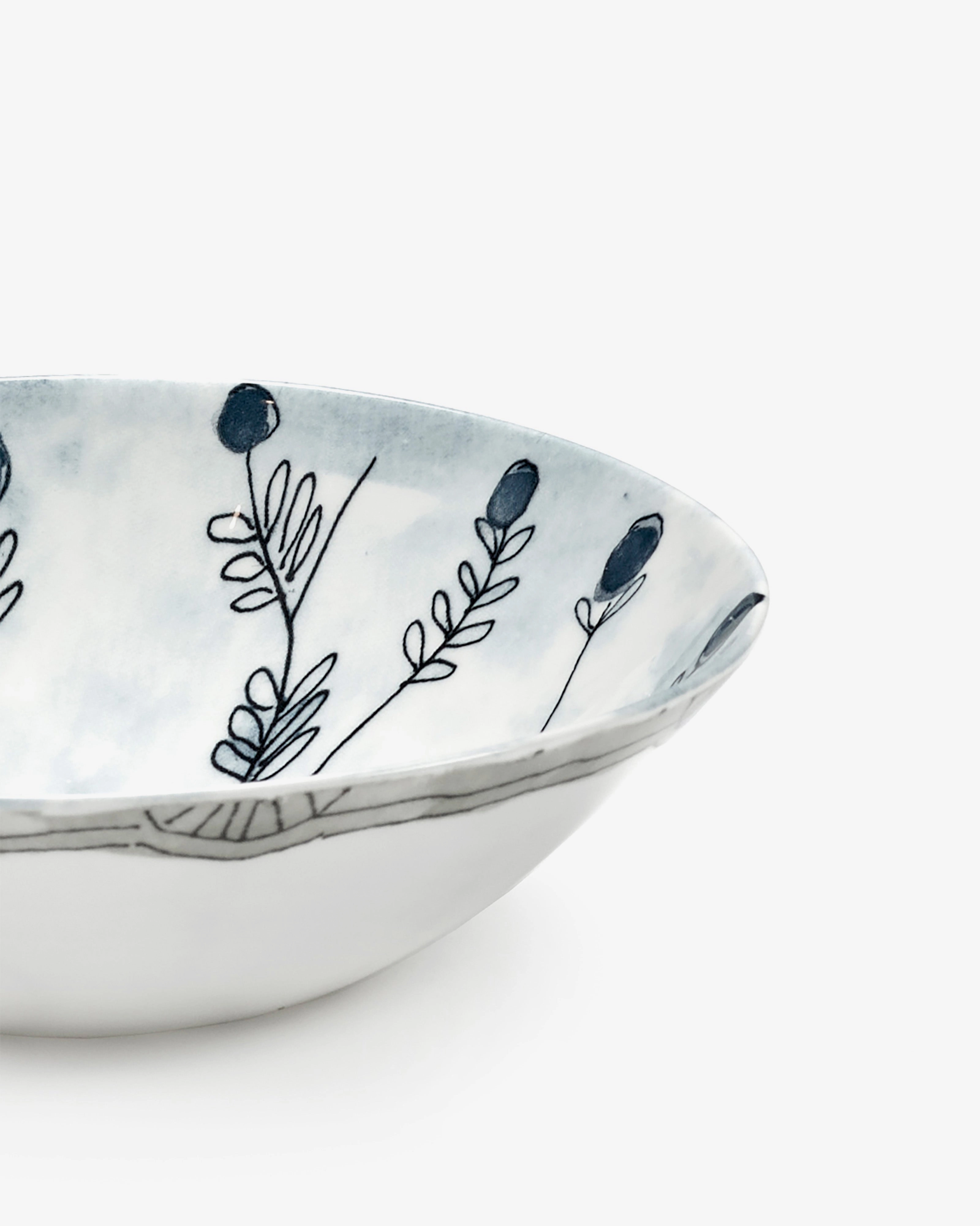 Low bowl M Mirtillo tea Midnight Flowers