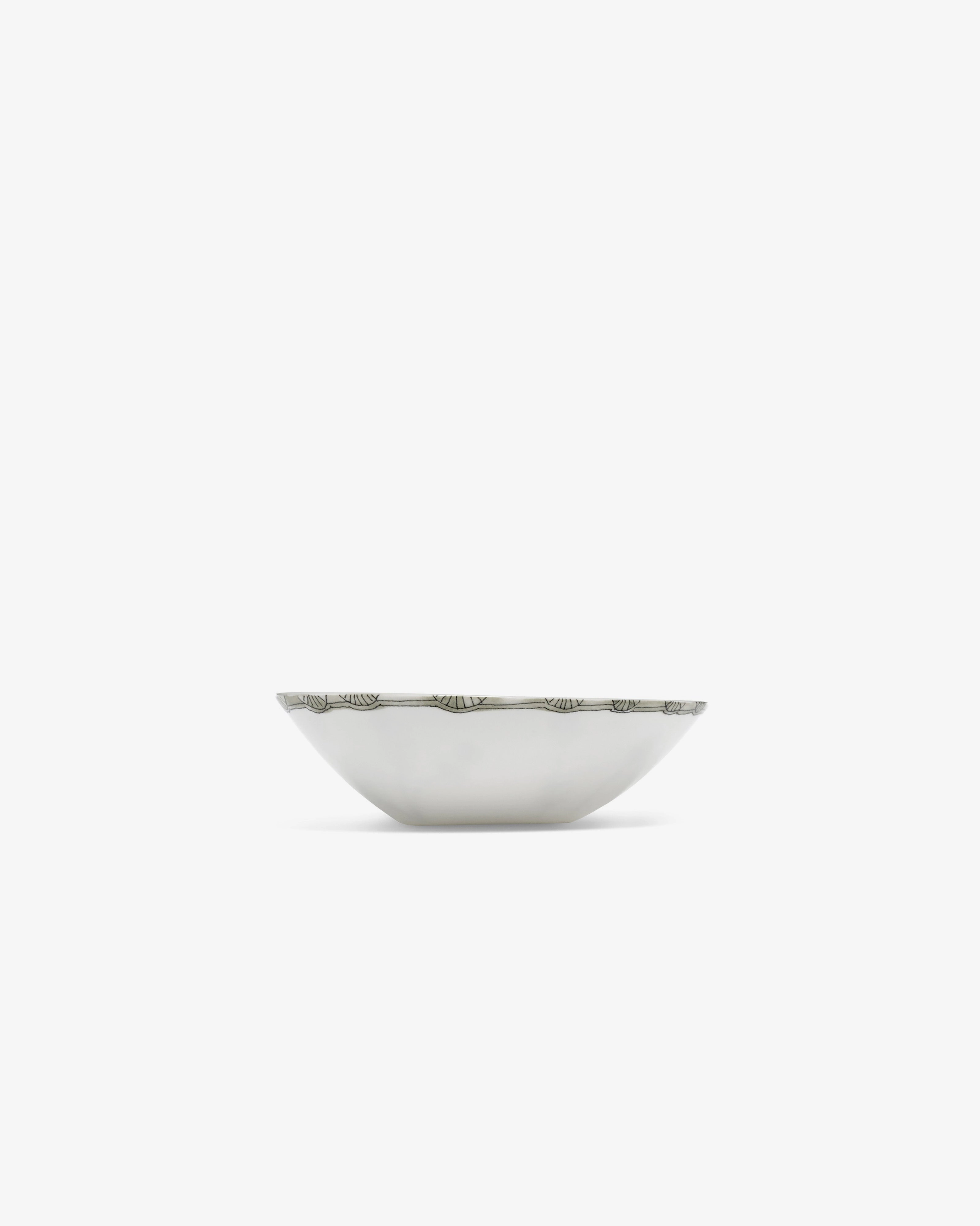 Low bowl M Mirtillo tea Midnight Flowers
