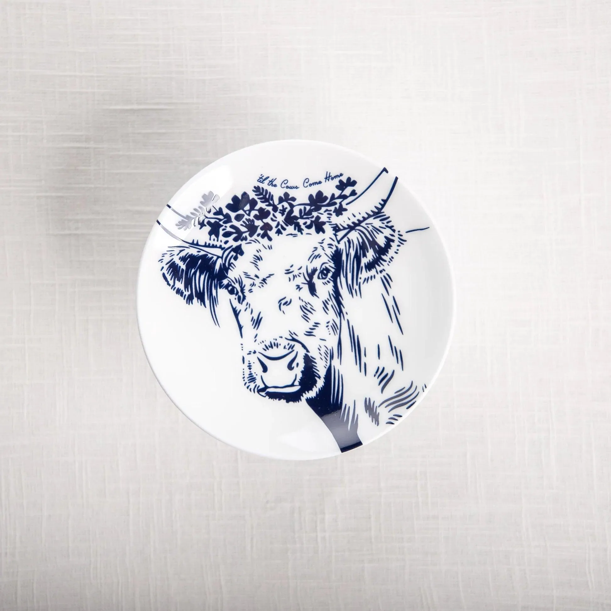 Lucky Cows Plate Set