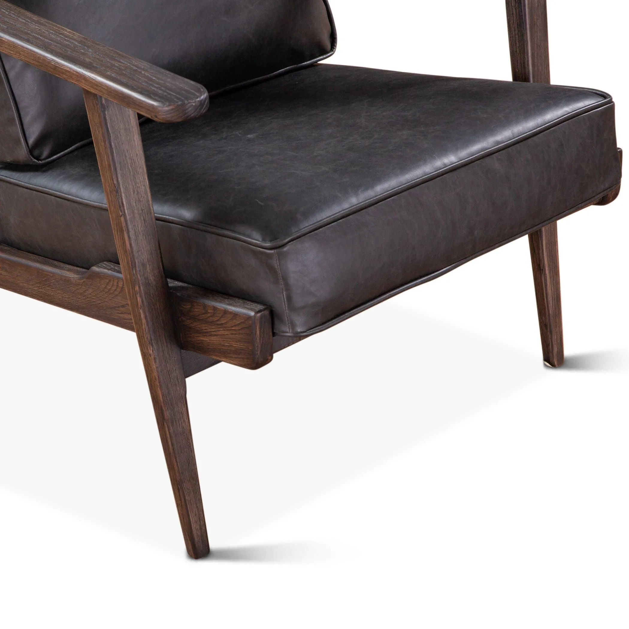 Luxury Black Leather Lounge Chair