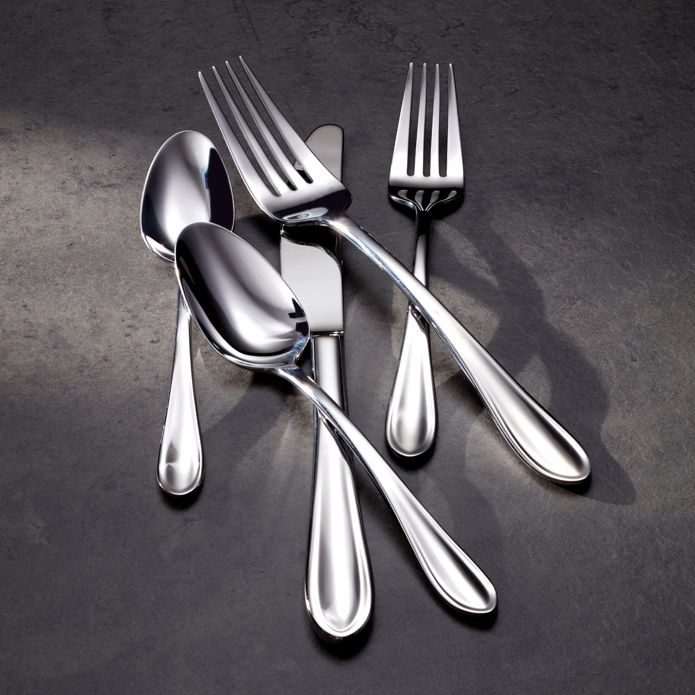 Madelynn 42 Piece Flatware Set