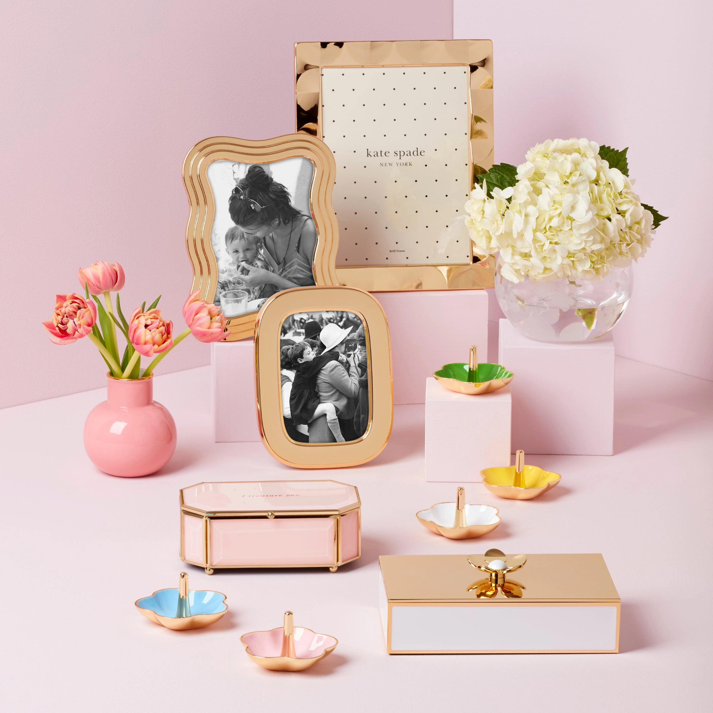 Make It Pop Gold Large Floral Box