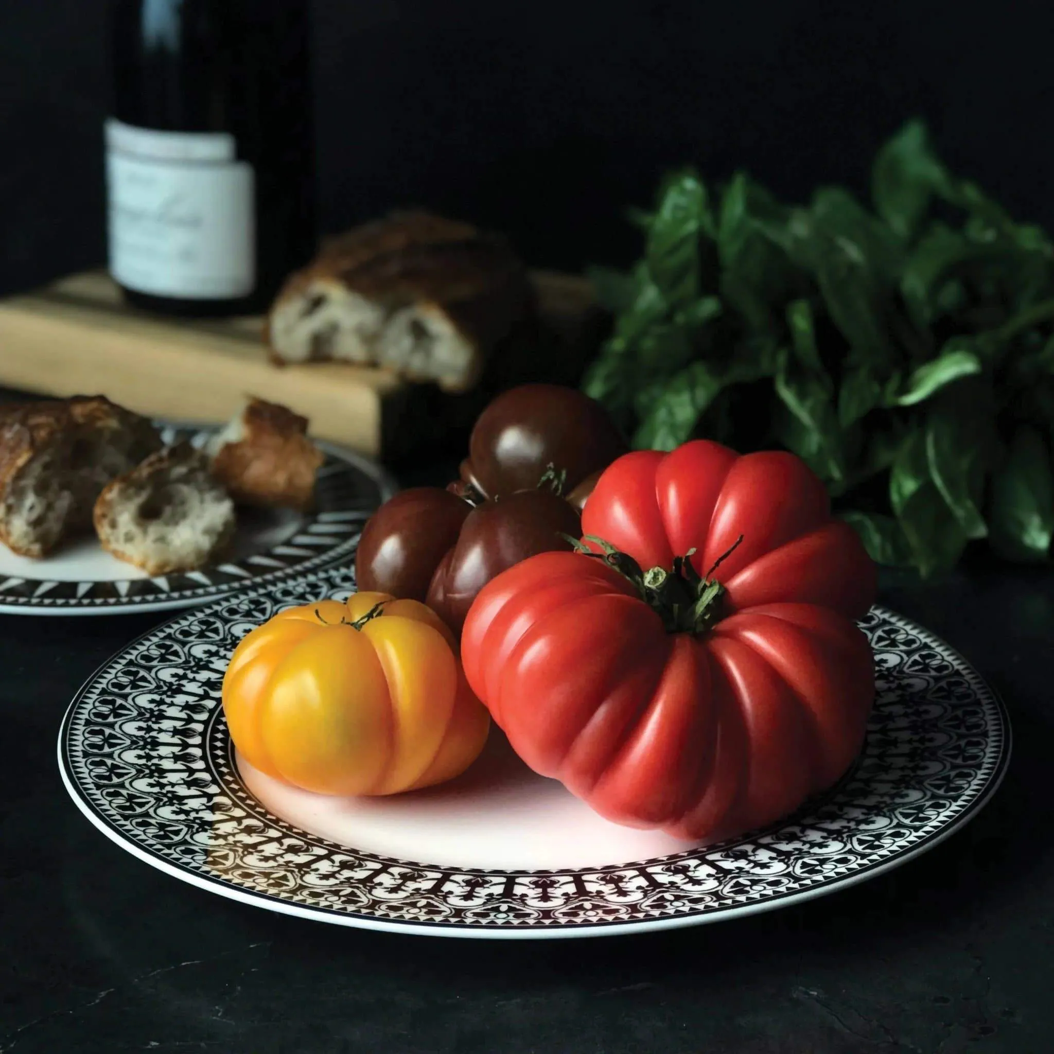 Matriarch Black & White Porcelain Dinner Plate