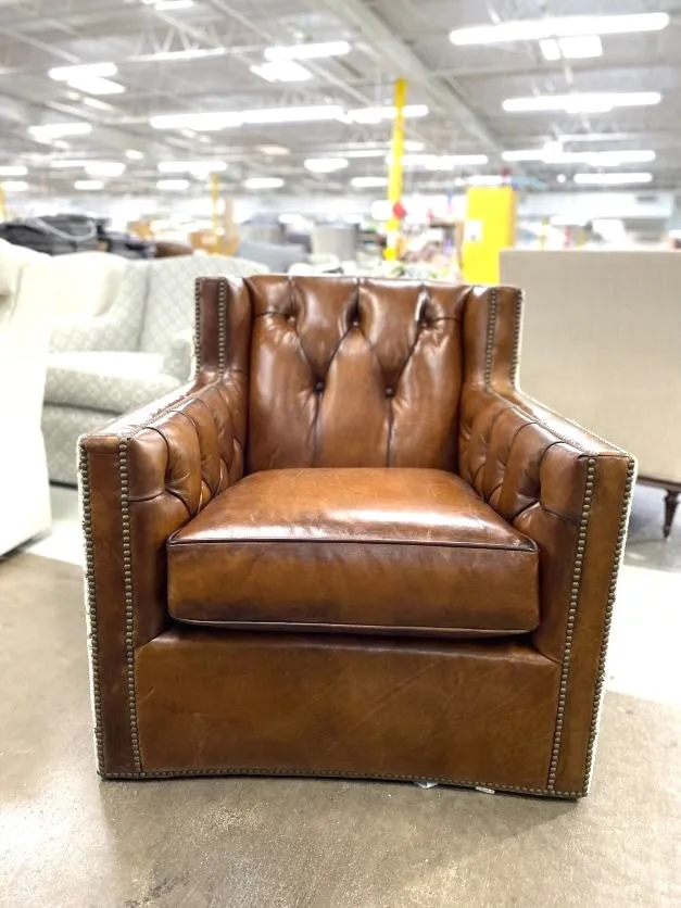 Mesa Tufted Swivel Chair