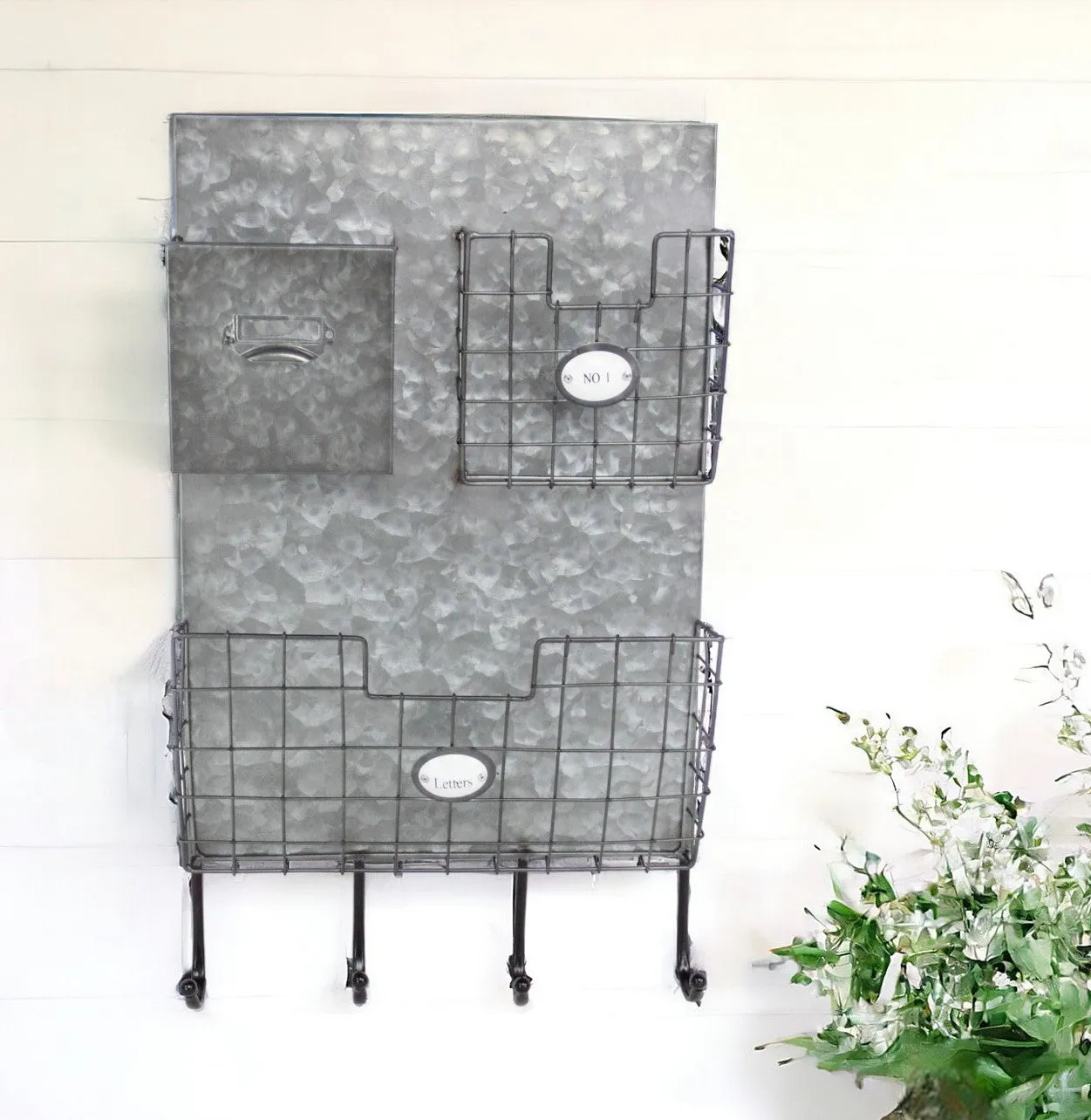 Metal & Mesh Wall Organizer kitchen utensils, spatula set