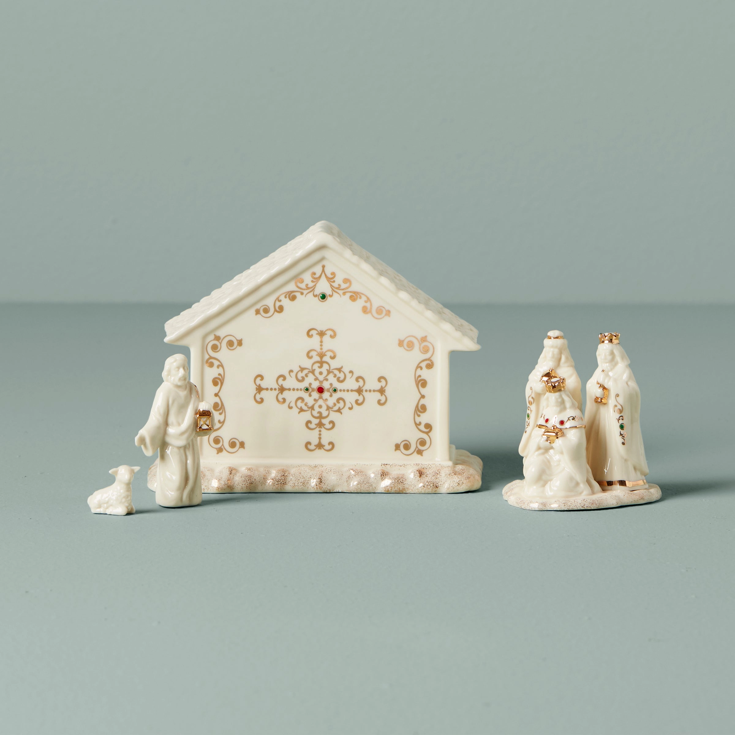 Mistletoe Park 6-Piece Manger Figurine Set