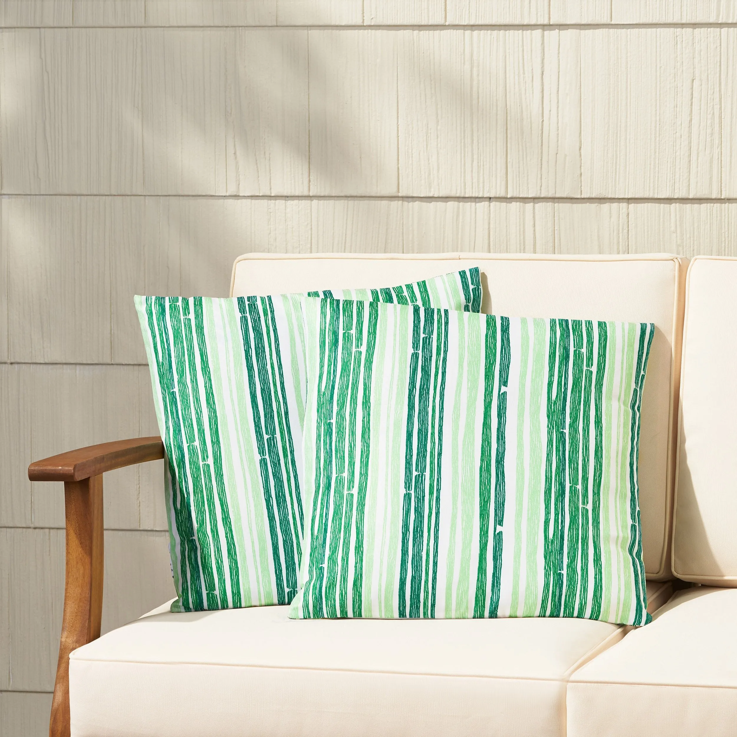 Modern Outdoor Throw Pillow - NH997113