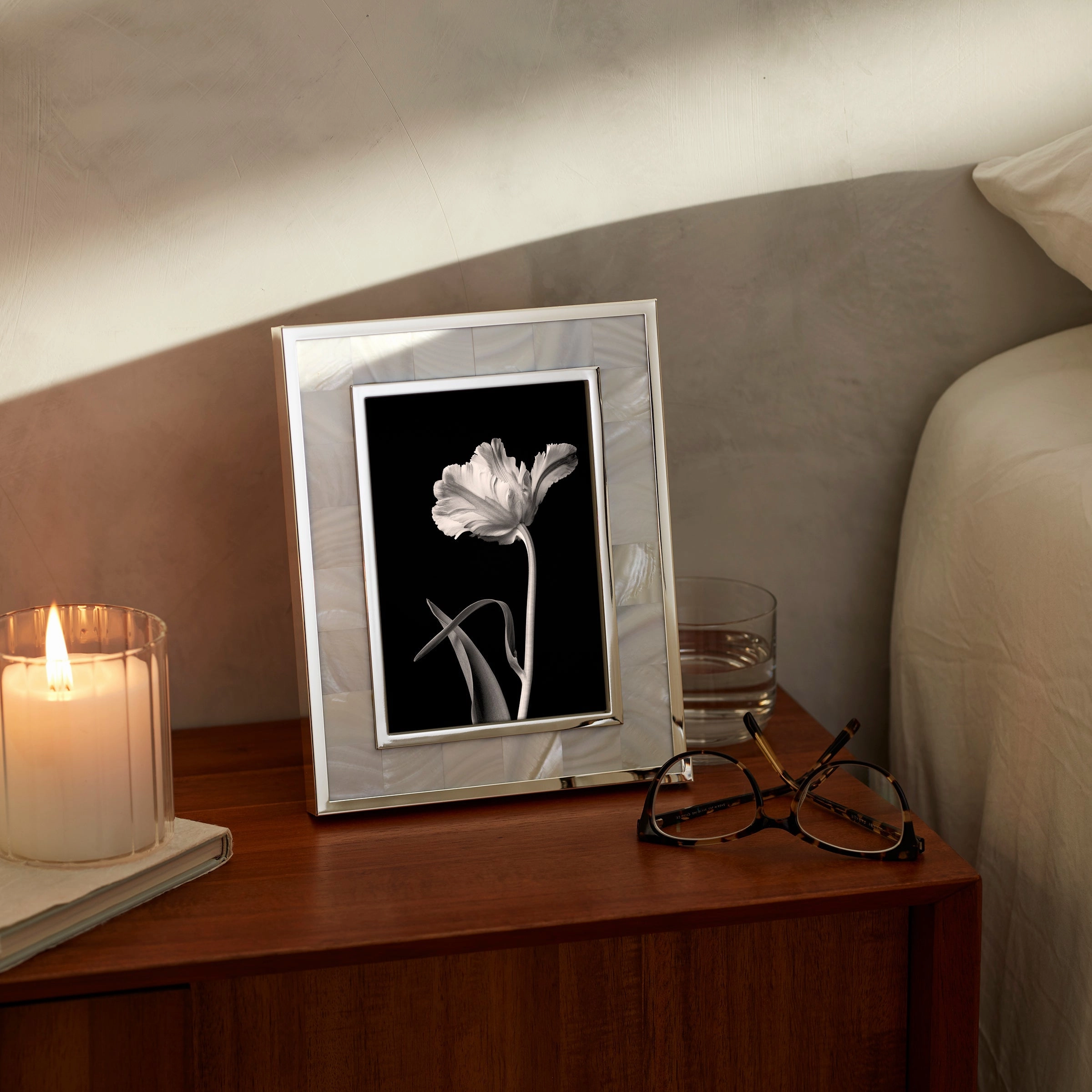 Mother Of Pearl 5" x 7" Photo Frame