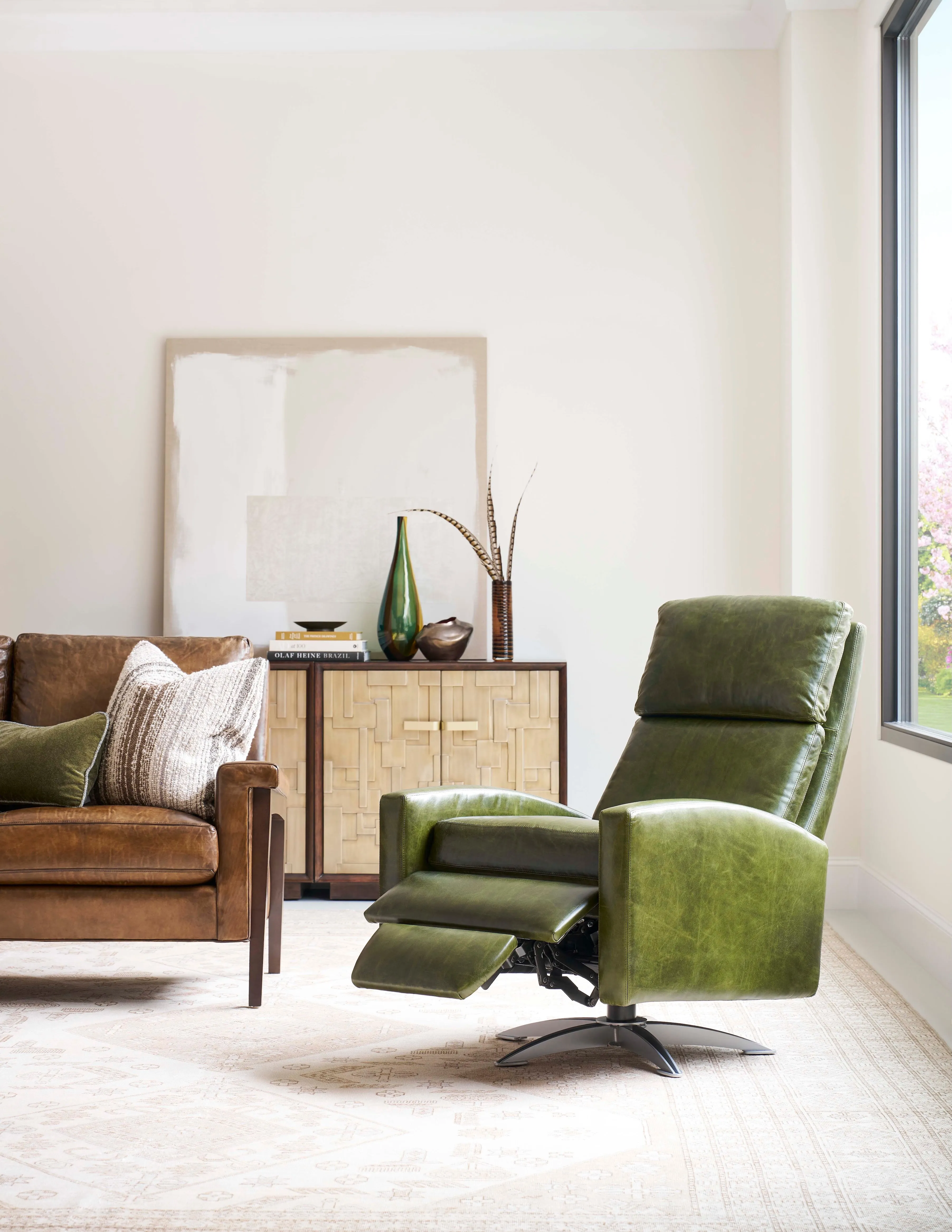Olivia Leather Swivel Chair w/ Recline