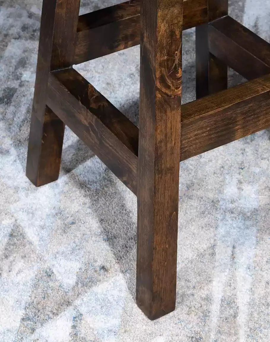 Ostrich Tufted Leather Bar Chair