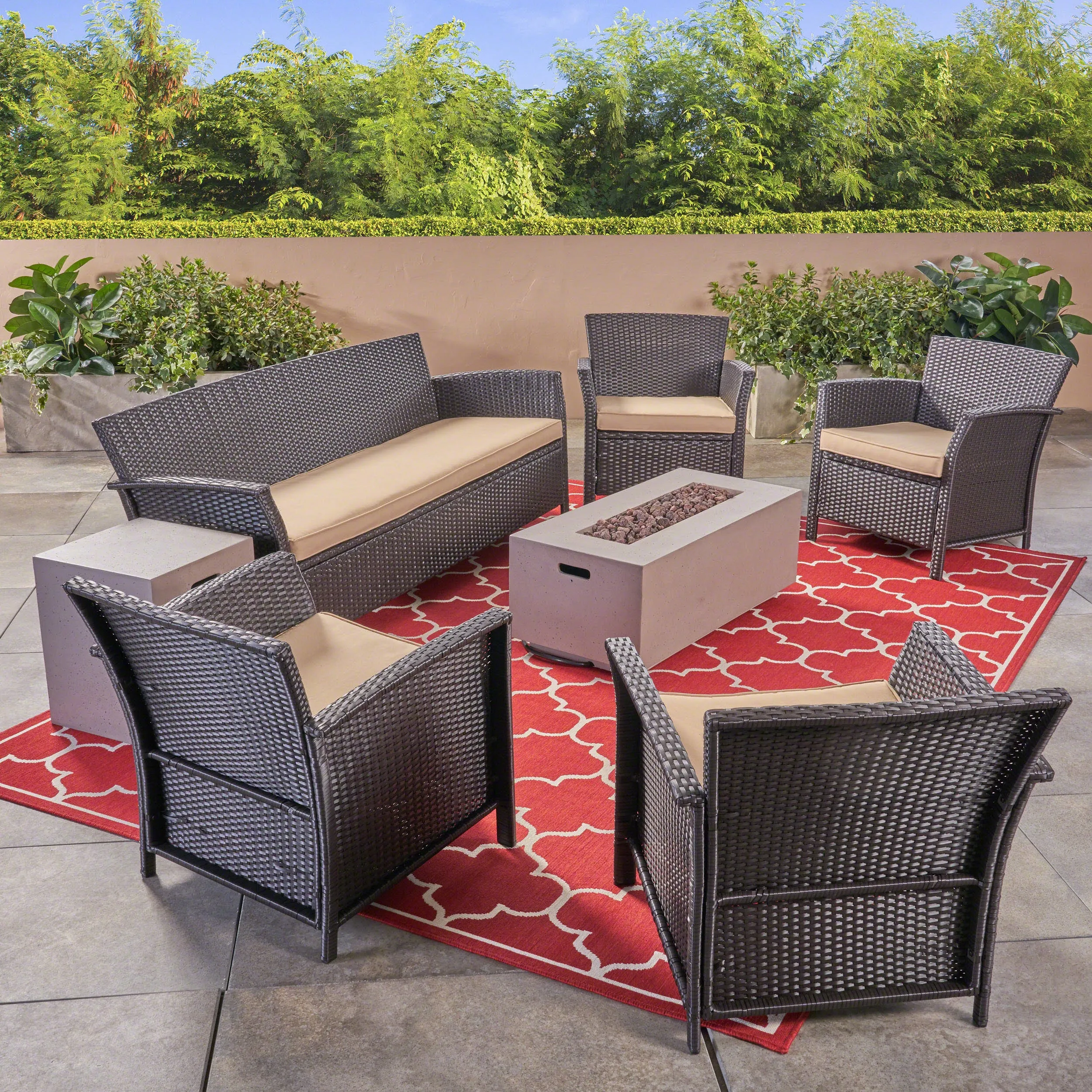 Outdoor 4-Seater Wicker Chat Set with Fire Pit - NH034503
