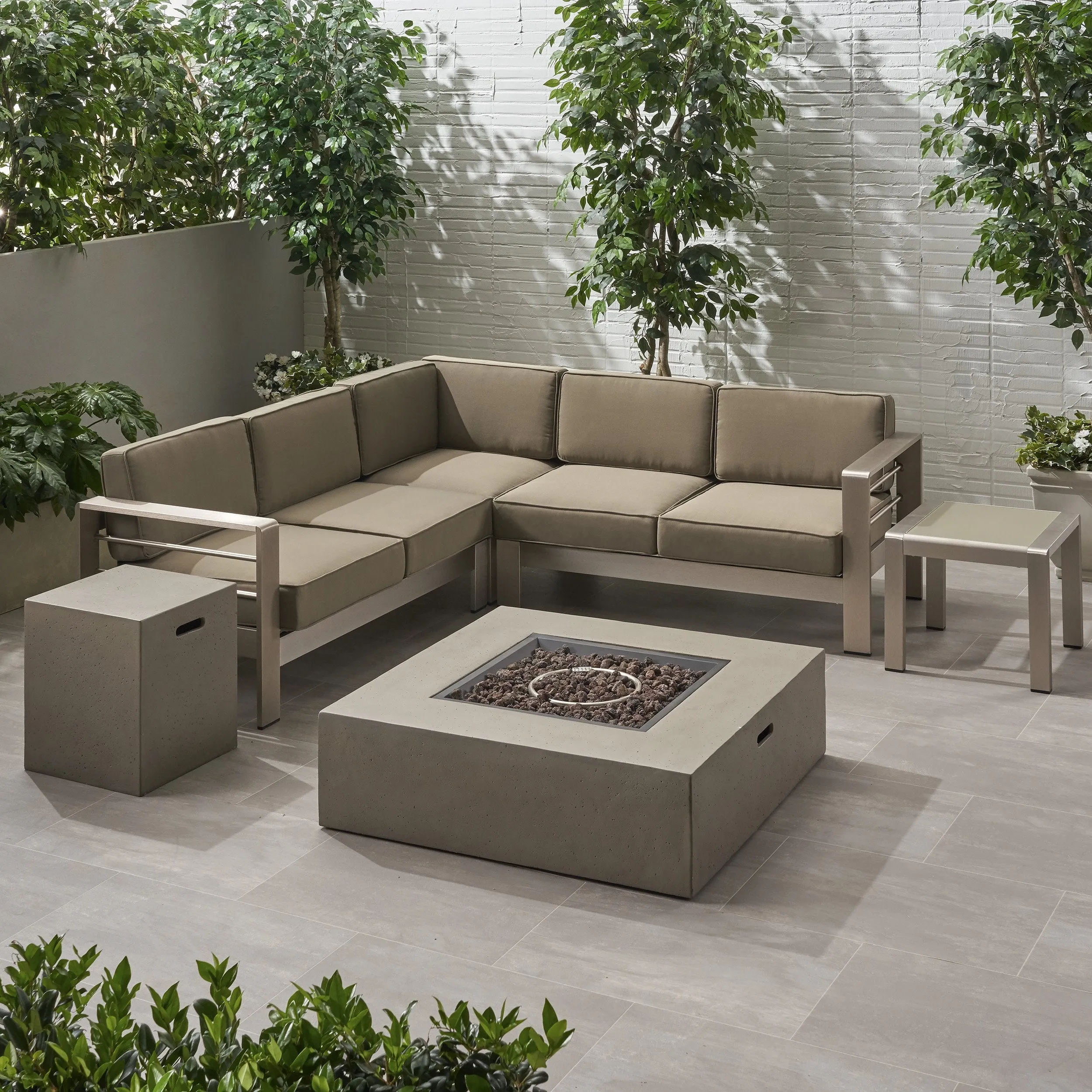 Outdoor 5 Seater Aluminum Chat Set with Fire Pit - NH485903