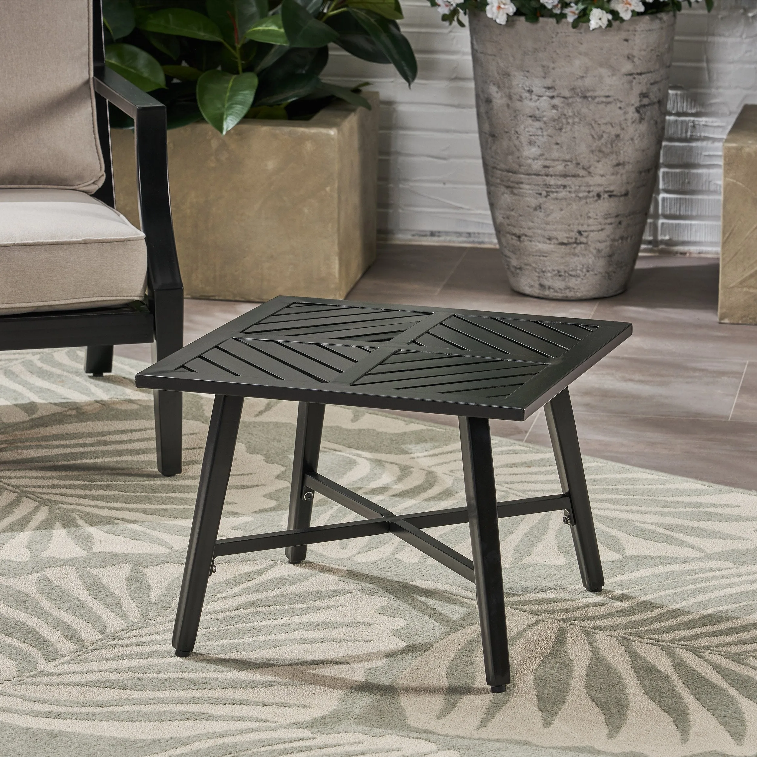 Outdoor Aluminum Side Table, Matte Black - NH453803 patio chairs, outdoor seating