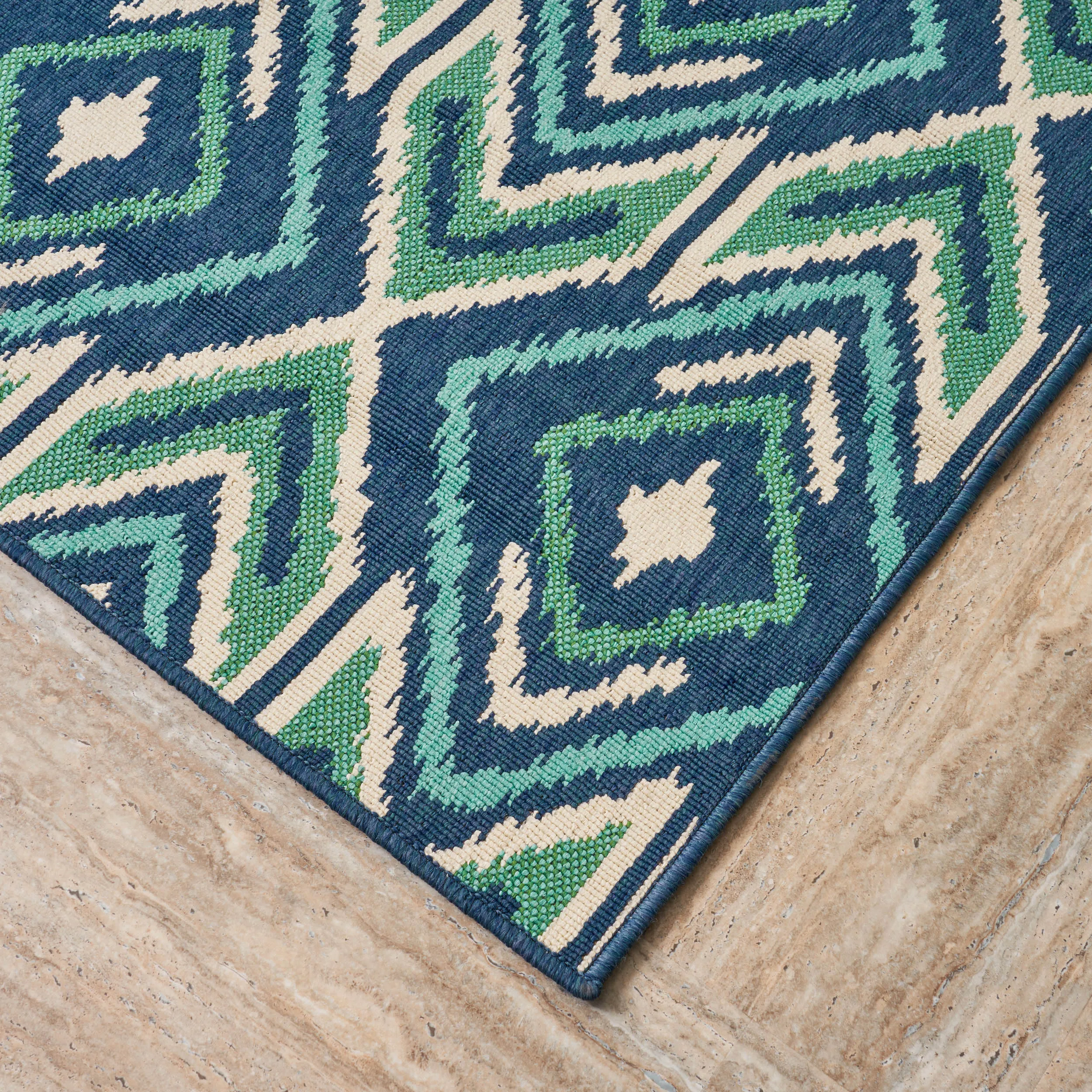 Outdoor Geometric Area Rug - NH409403