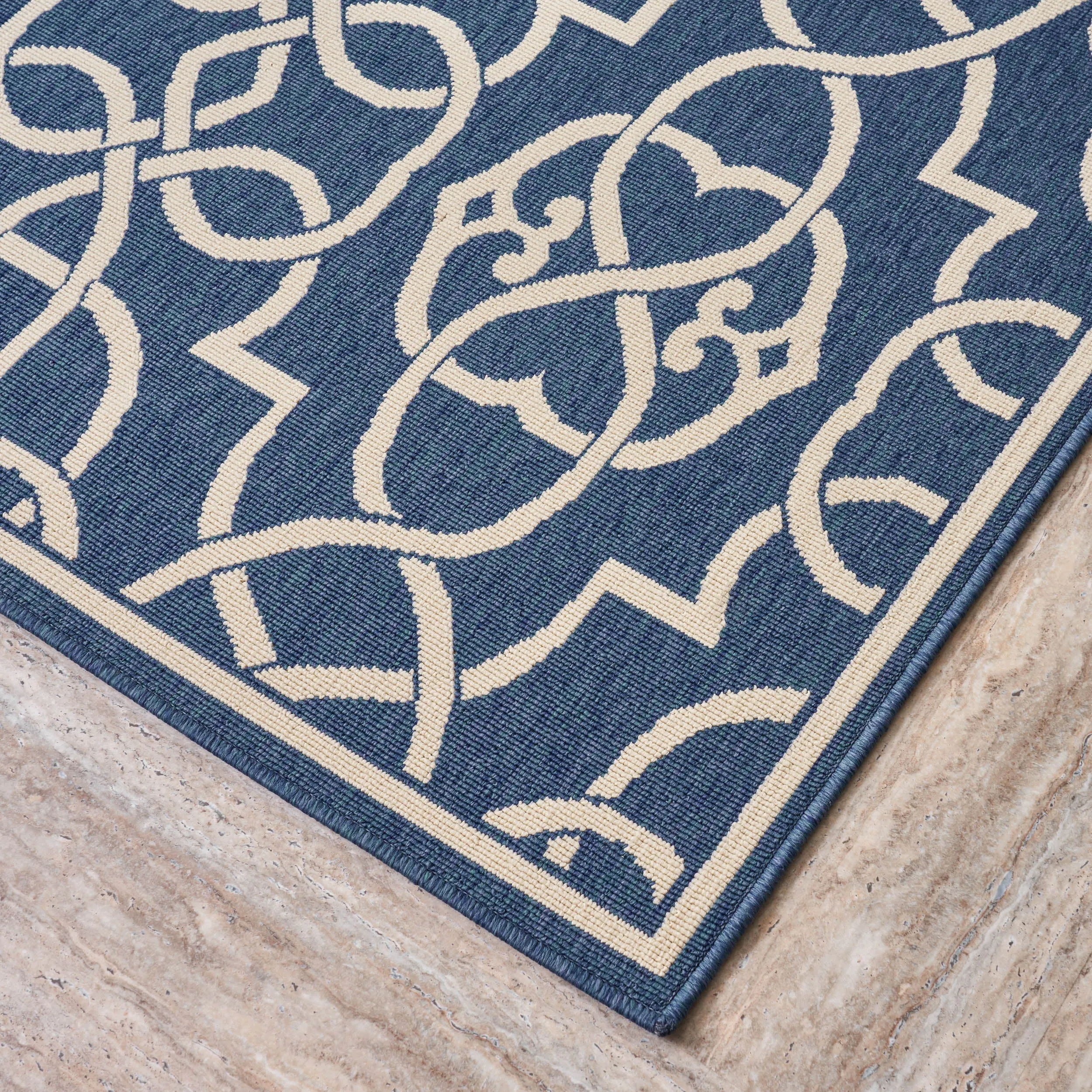 Outdoor Geometric Area Rug - NH898403