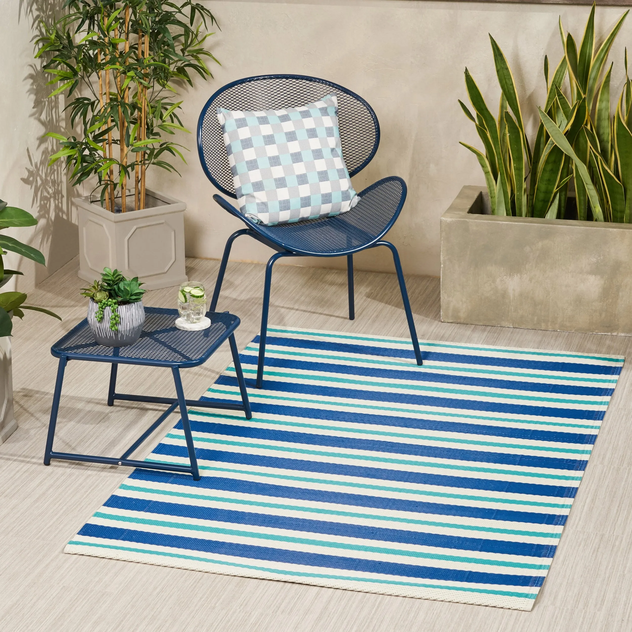 Outdoor Modern Scatter Rug, Night Blue, Turquoise, and Cream - NH410113 patio chairs, outdoor seating