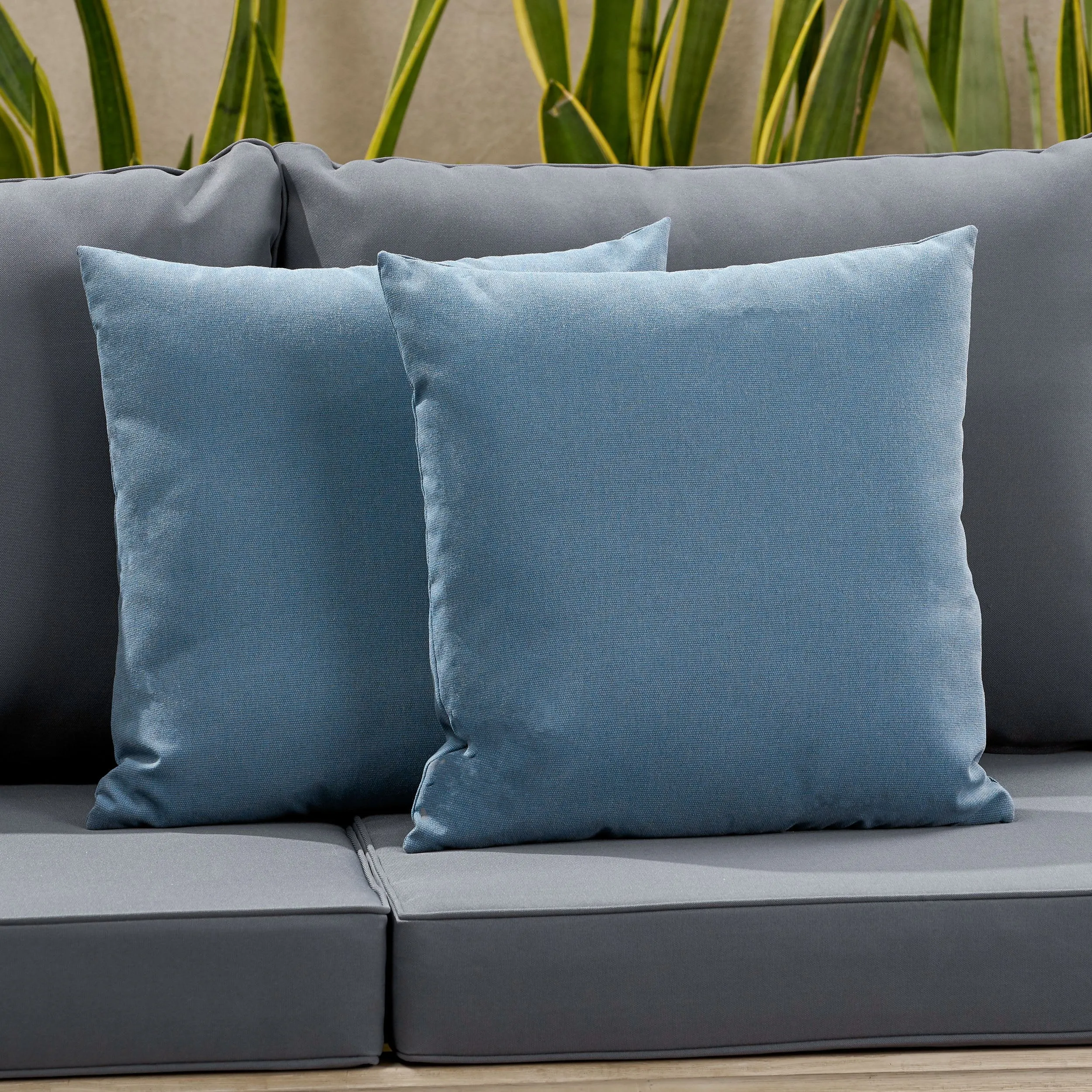 Outdoor Modern Square Water Resistant Fabric Pillow (Set of 2) - NH534013 patio chairs, outdoor seating