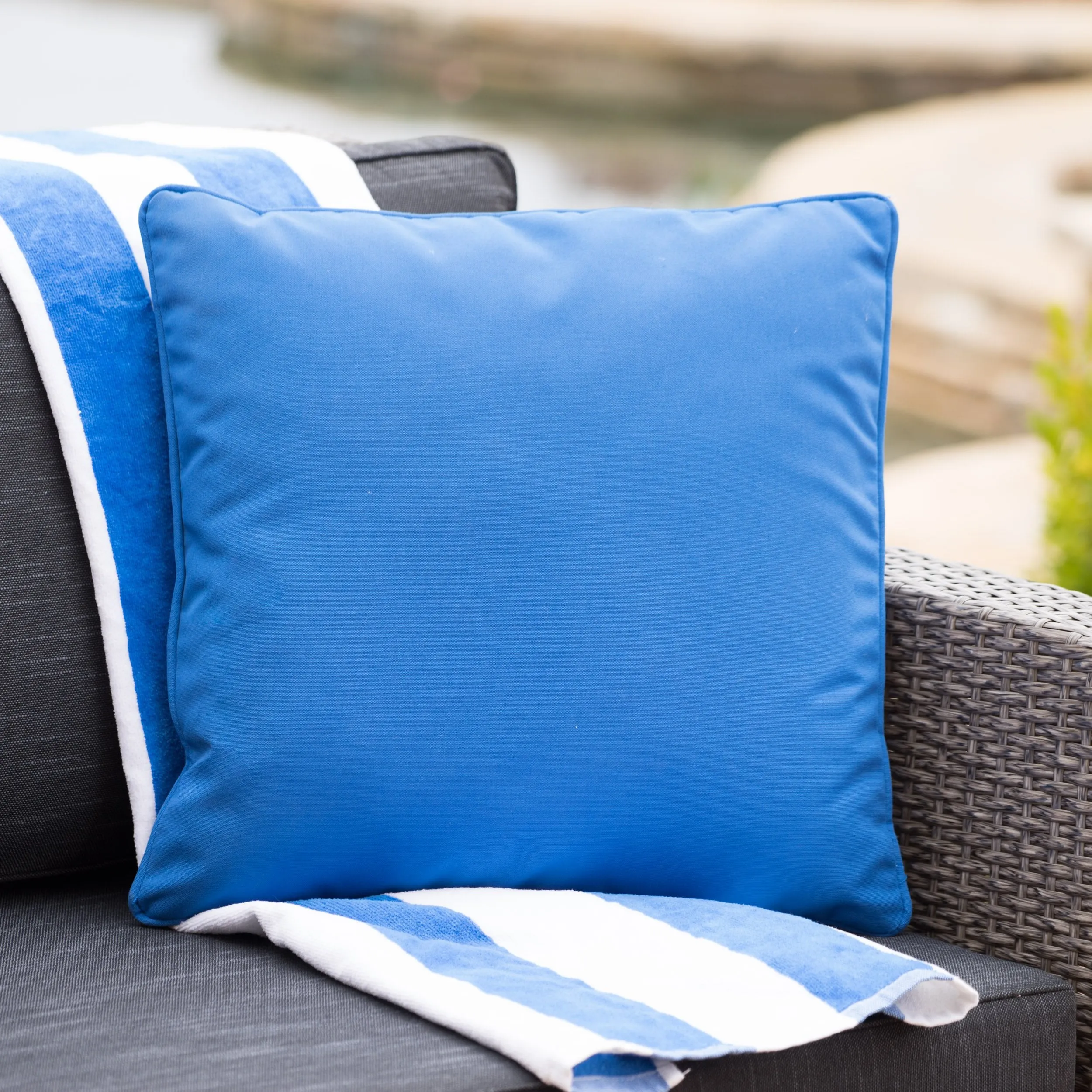 Outdoor Patio Water Resistant Pillow - NH627003 patio chairs, outdoor seating