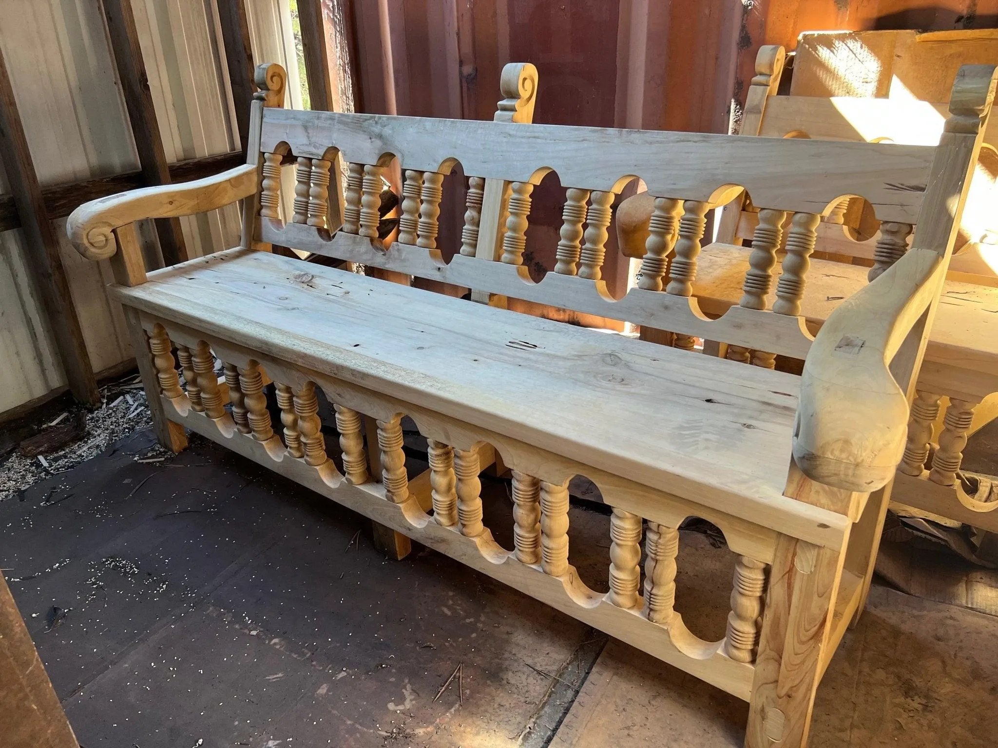 Outdoor Sabino Bench