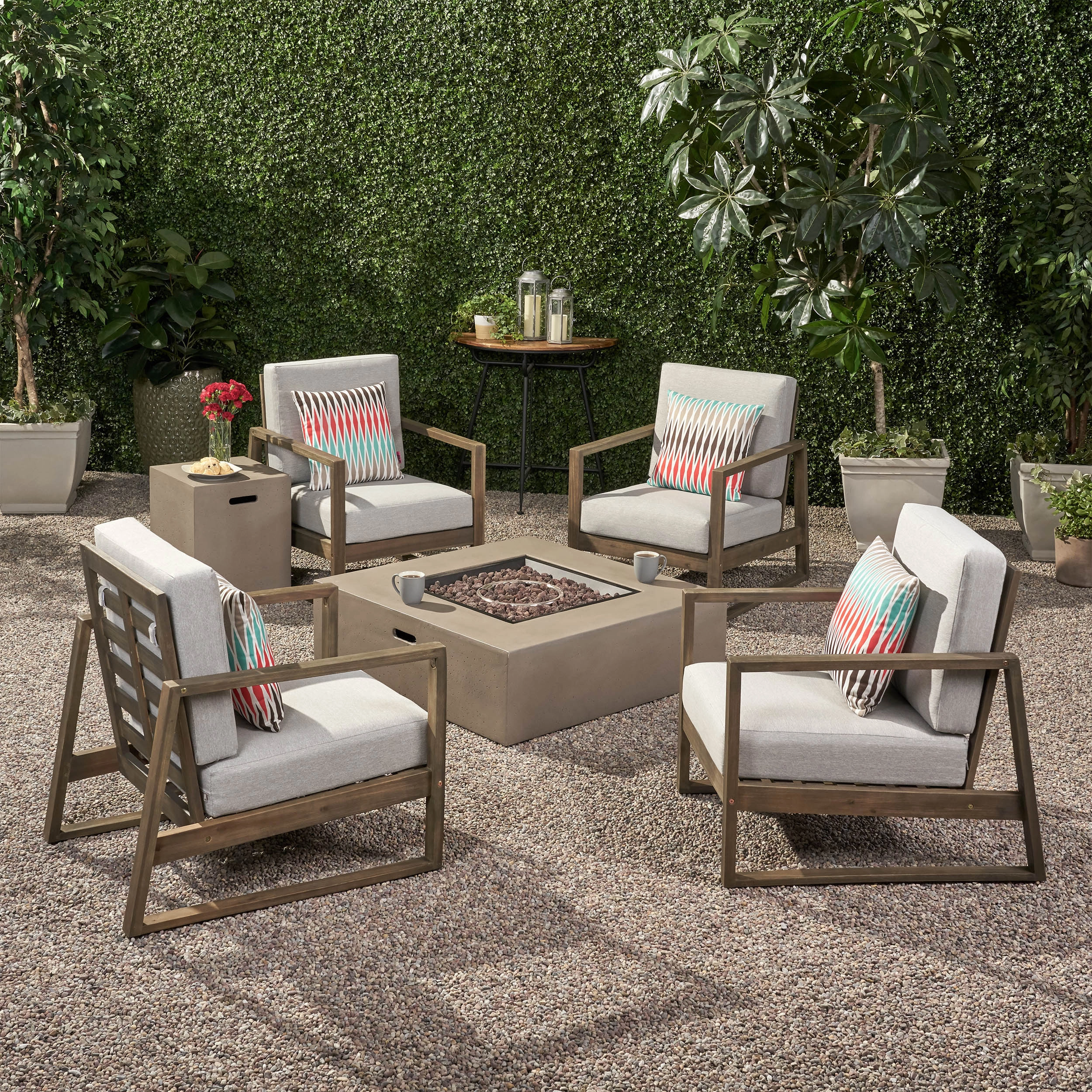 Outdoor 4 Seater Chat Set with Fire Pit - NH273013