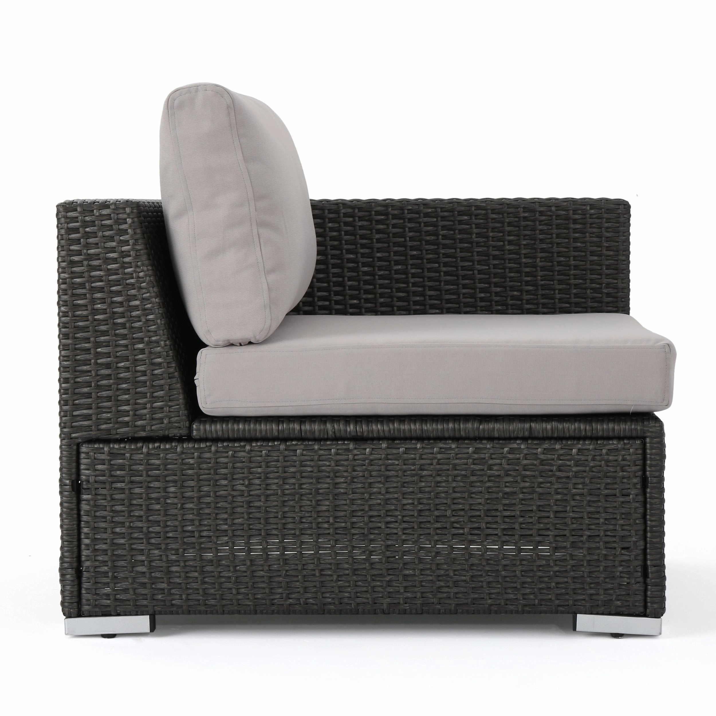 Outdoor 4 Seater Wicker Chat Set with Ottomans - NH369903