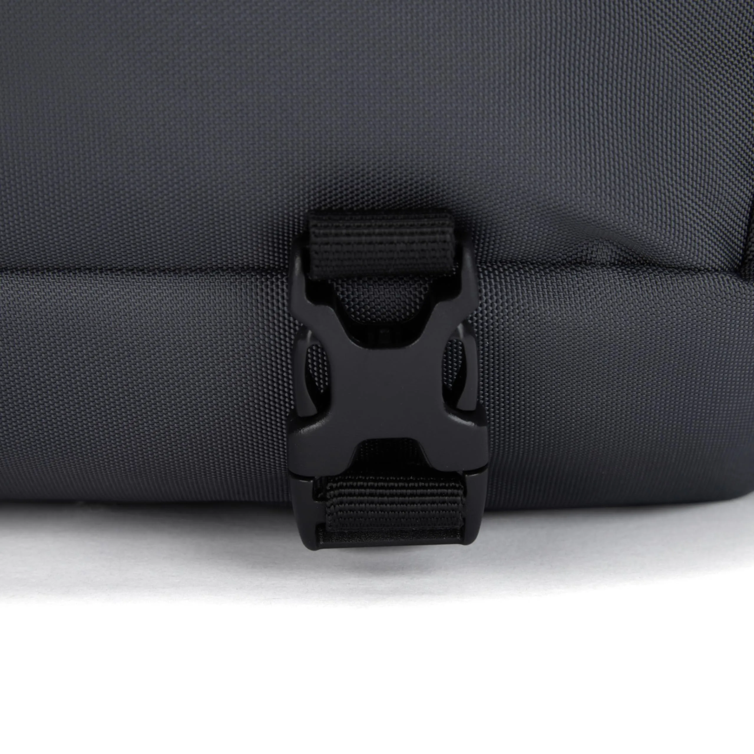 Pacsafe EXP 12" Sling Bags Pacsafe