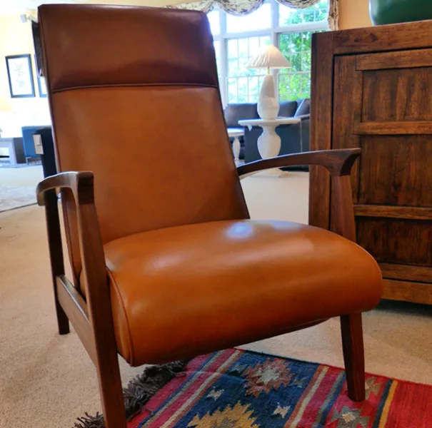 Panhandle Retro Leather Recliner