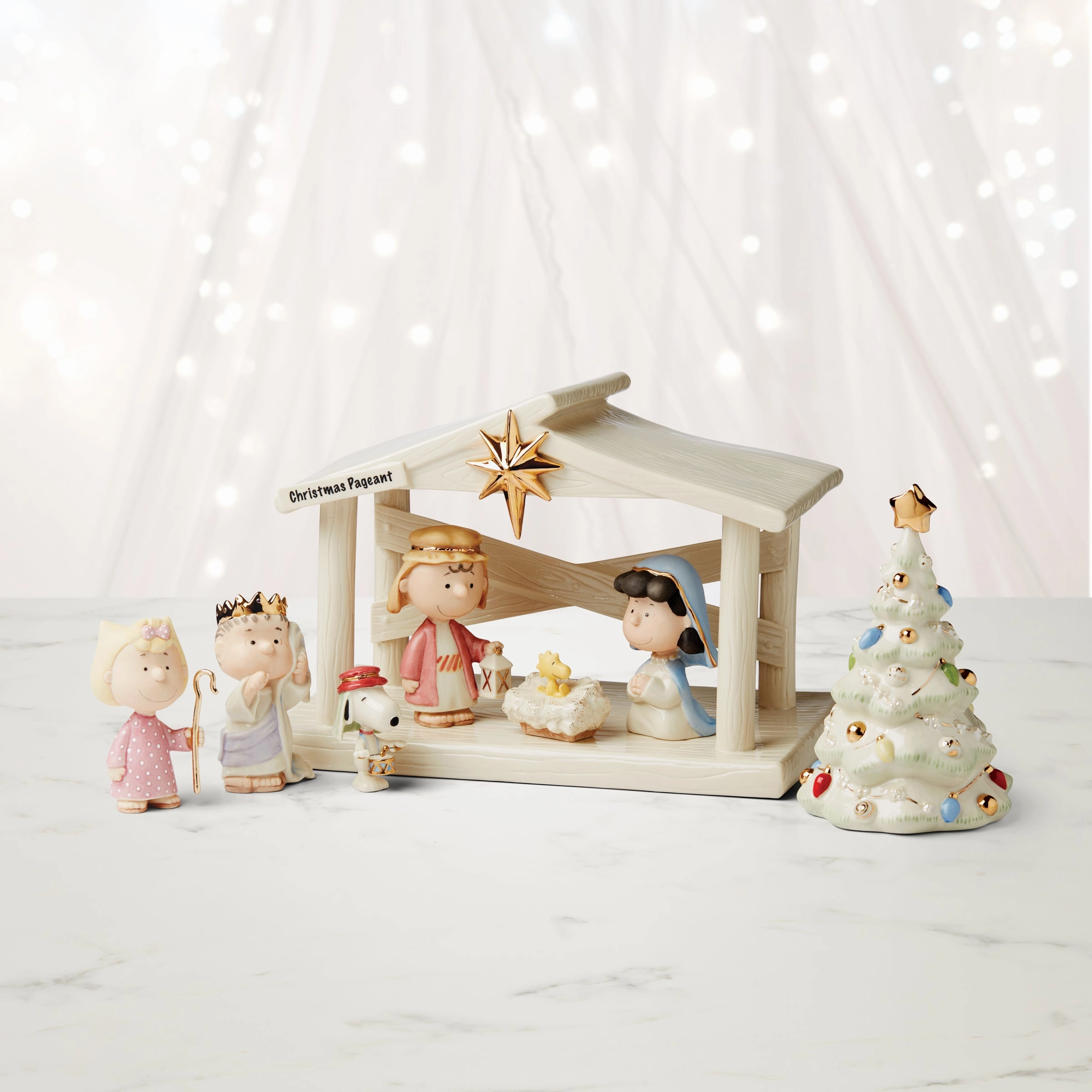 Peanuts The Christmas Pageant Creche