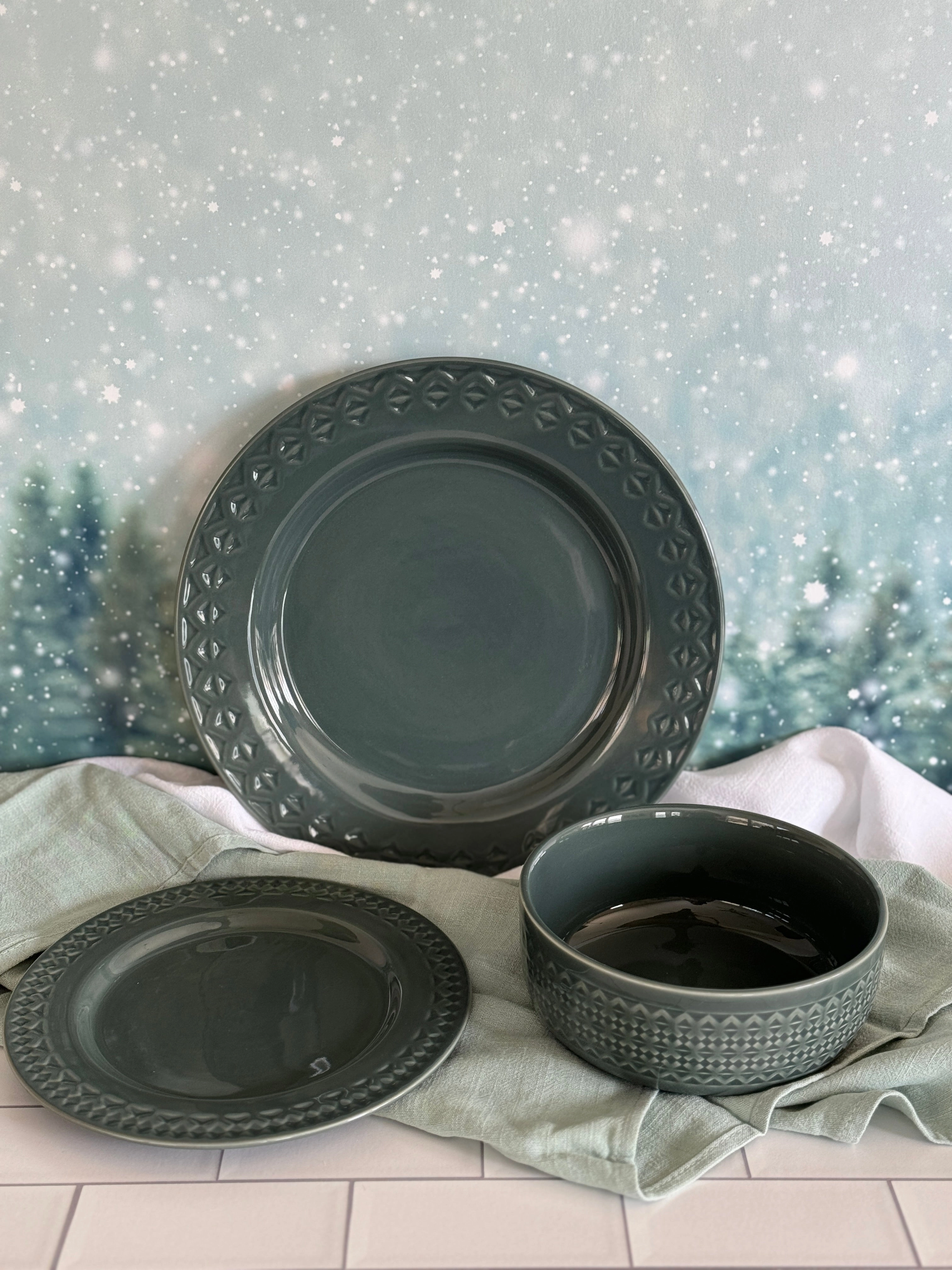 Pendleton Debossed Stoneware Bowls