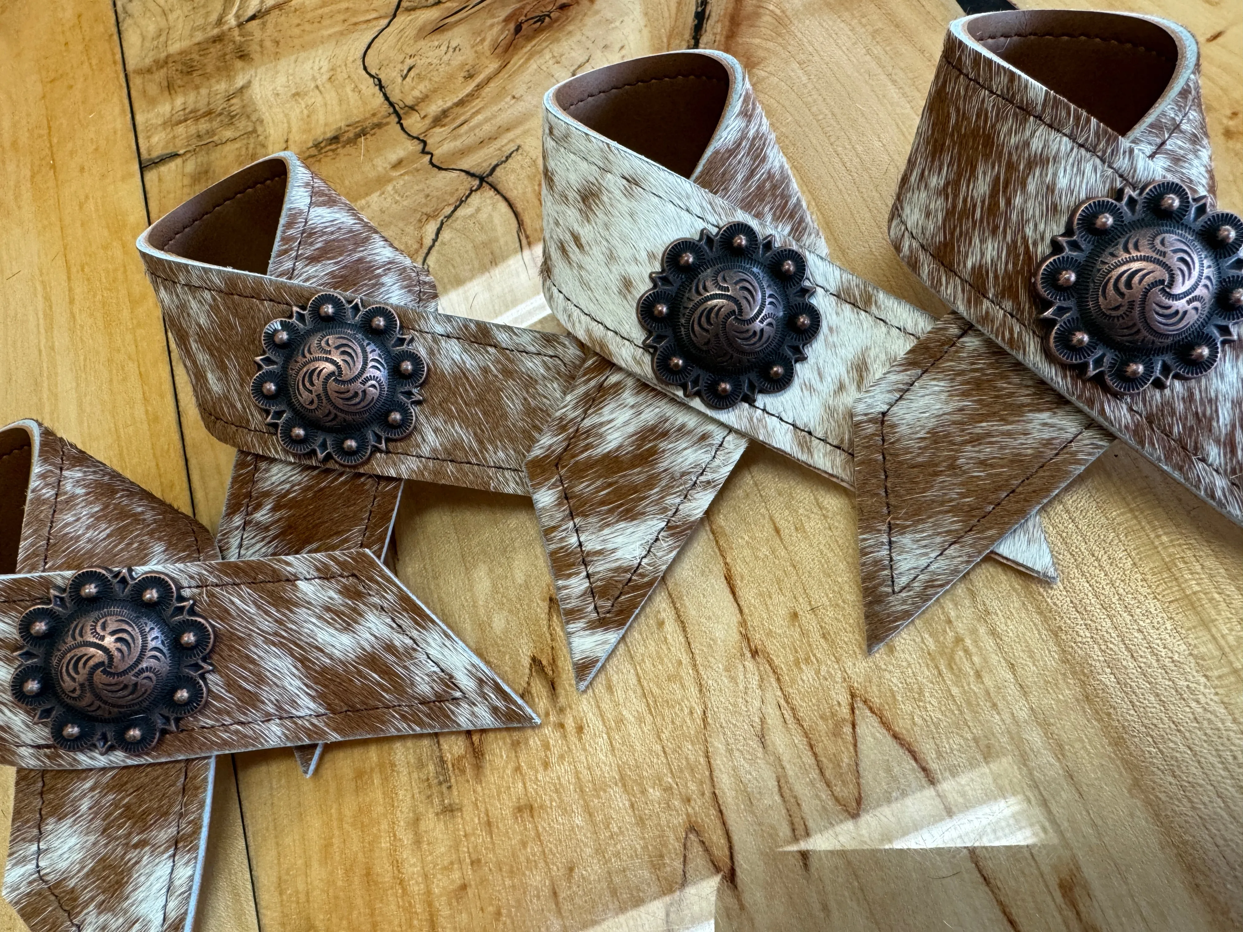 Peppered Brown White Cowhide Concho Napkin Rings toilet seat cover, slow close seat