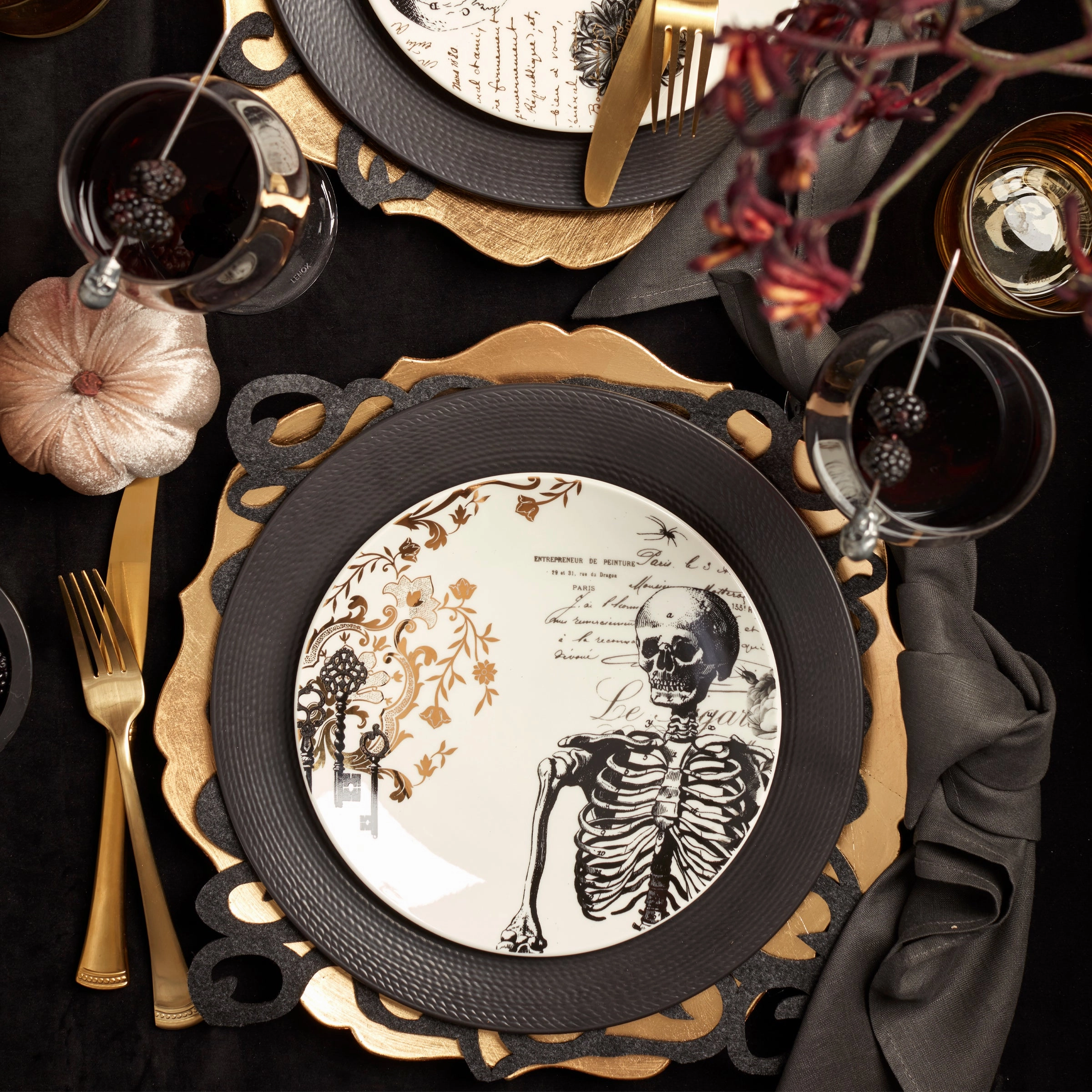 Portola Gold Satin 20 Piece Flatware Set