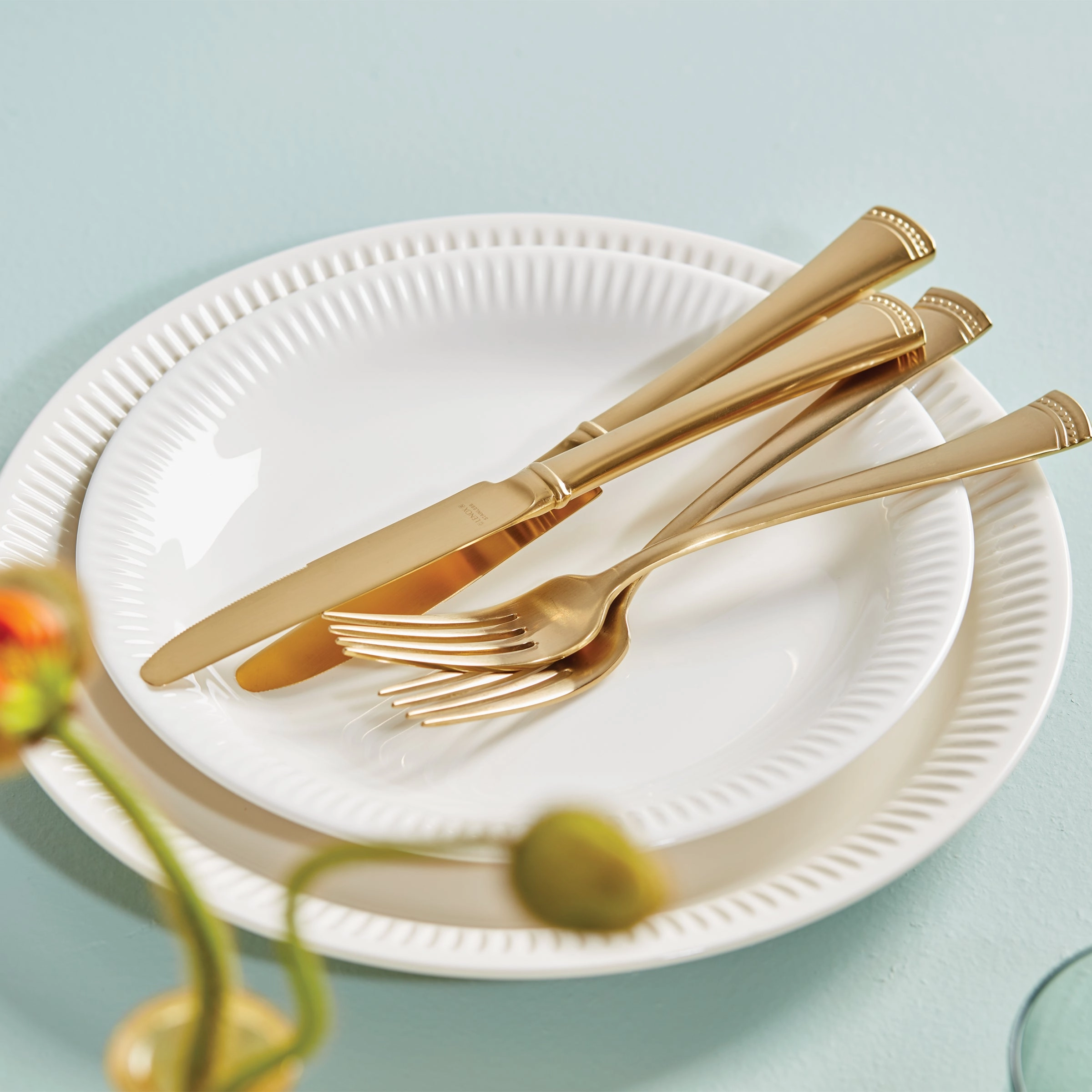 Portola Gold Satin 20 Piece Flatware Set
