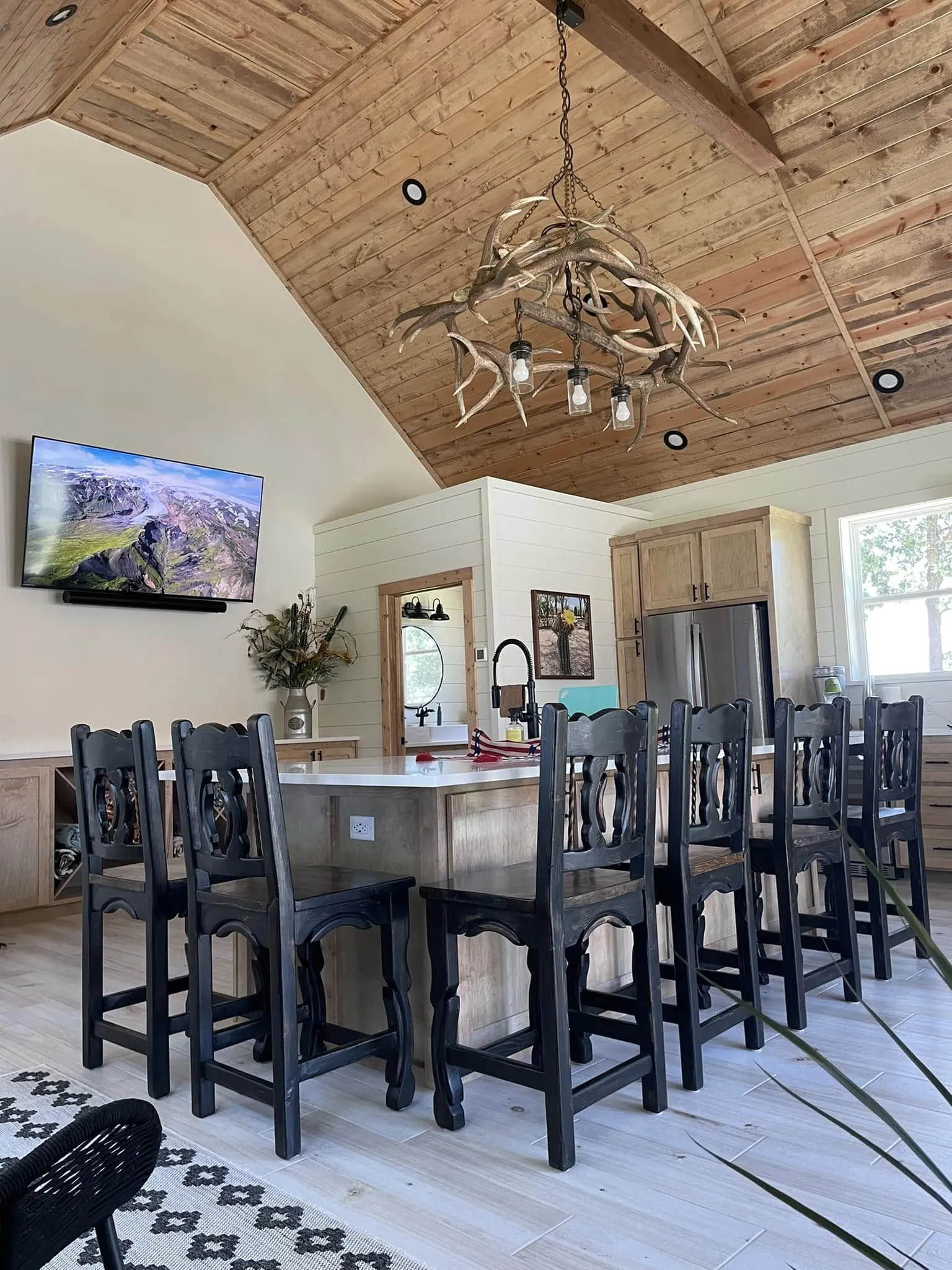 Prairie Pine Chair in 4 Seat Heights