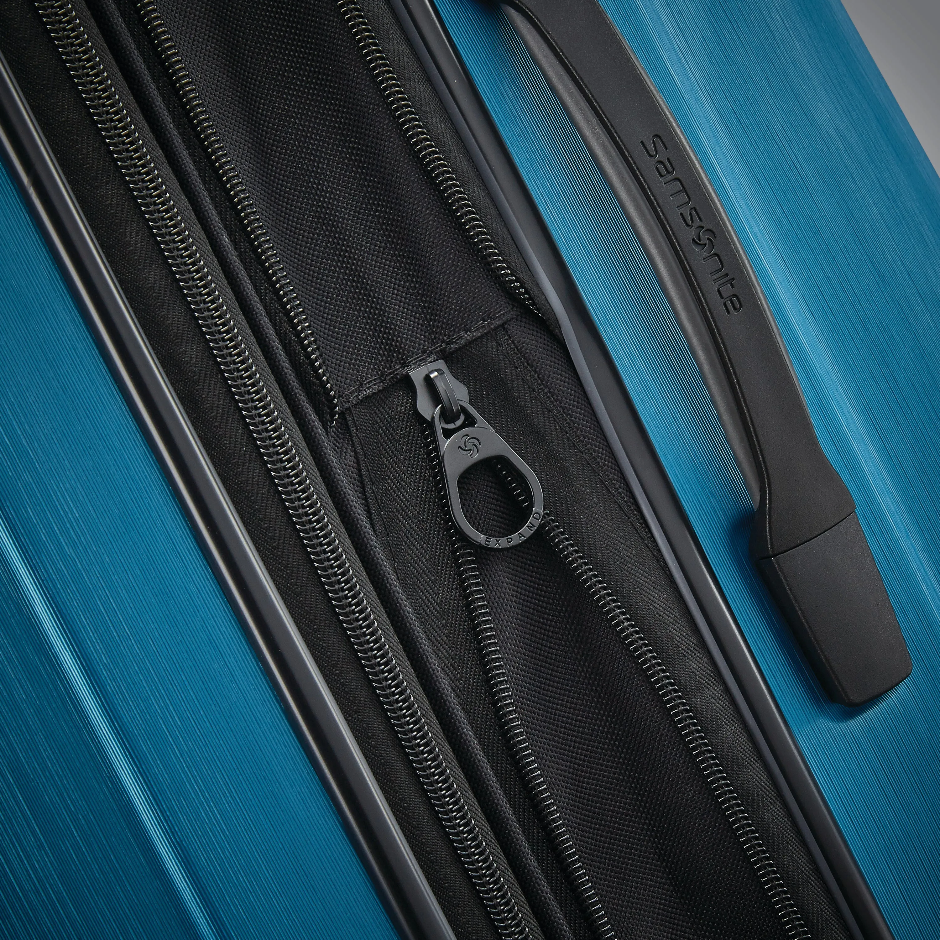 Samsonite Centric 2 Expandable Hardside Luggage with Dual Spinner Wheels Bags Samsonite