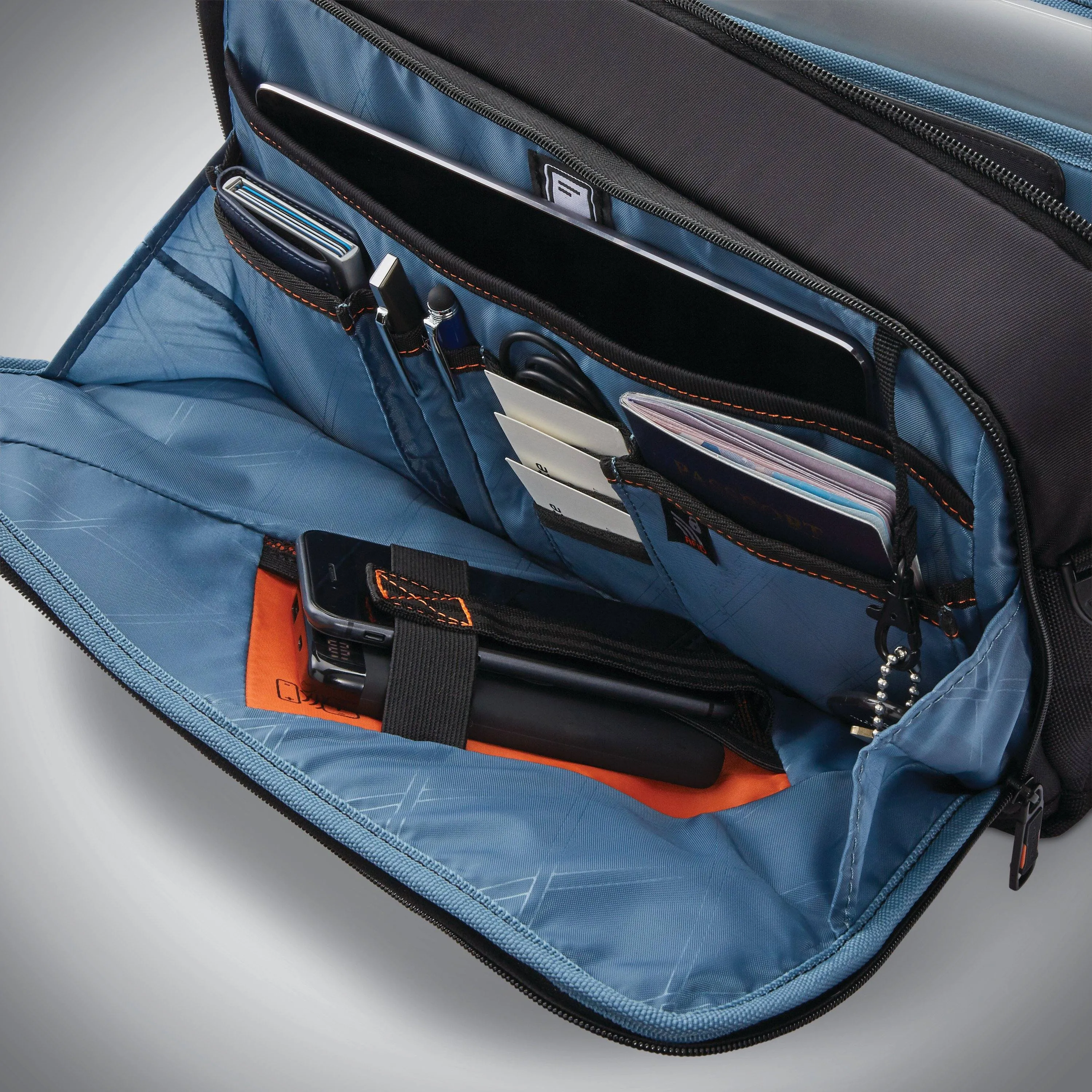 Samsonite PRO 13" Slim Messenger Bags Samsonite