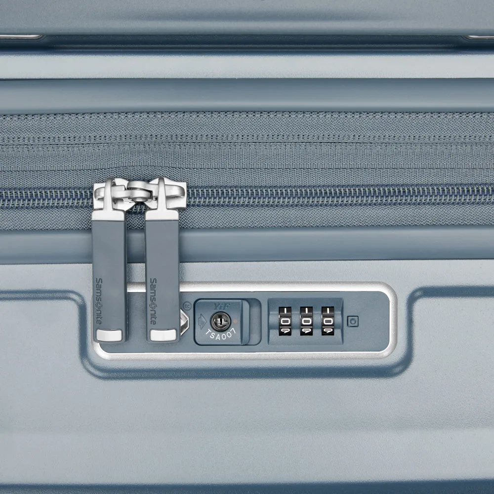 Samsonite Silhouette 18 Hardside Carry-On Expandable Spinner Bags Samsonite