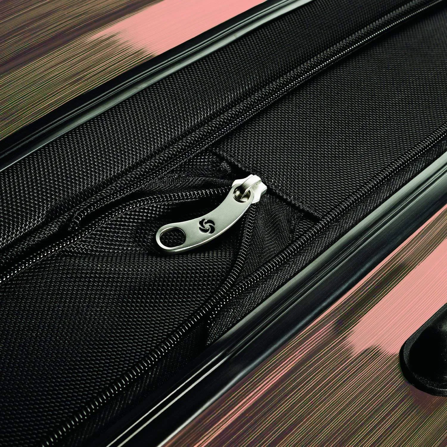 Samsonite Winfield 2 24" 4-Wheel Medium Luggage Bags Samsonite
