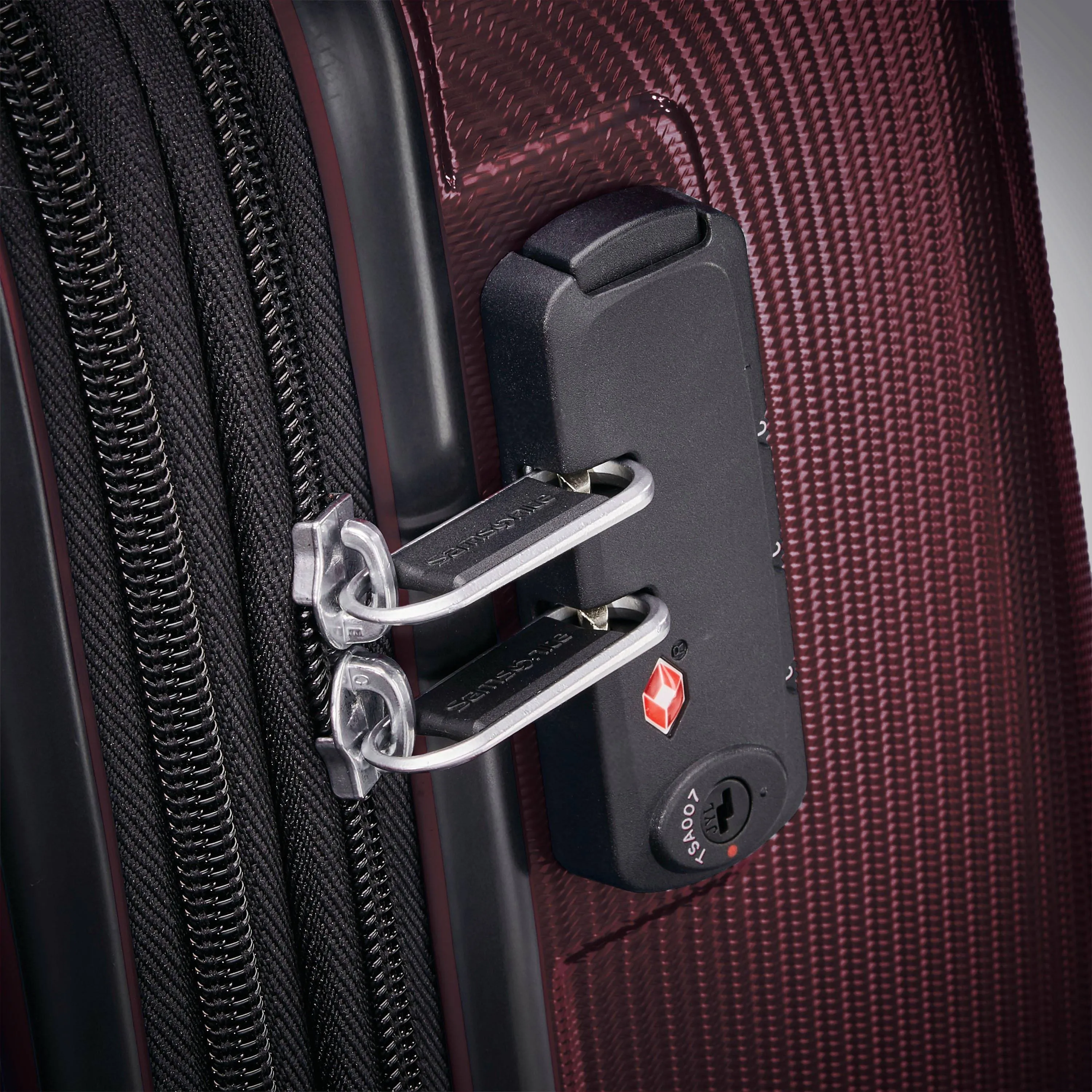 Samsonite Winfield 3 DLX 3 Piece Set (20"/24"/28") 4-Wheel Luggage Sets Bags Samsonite