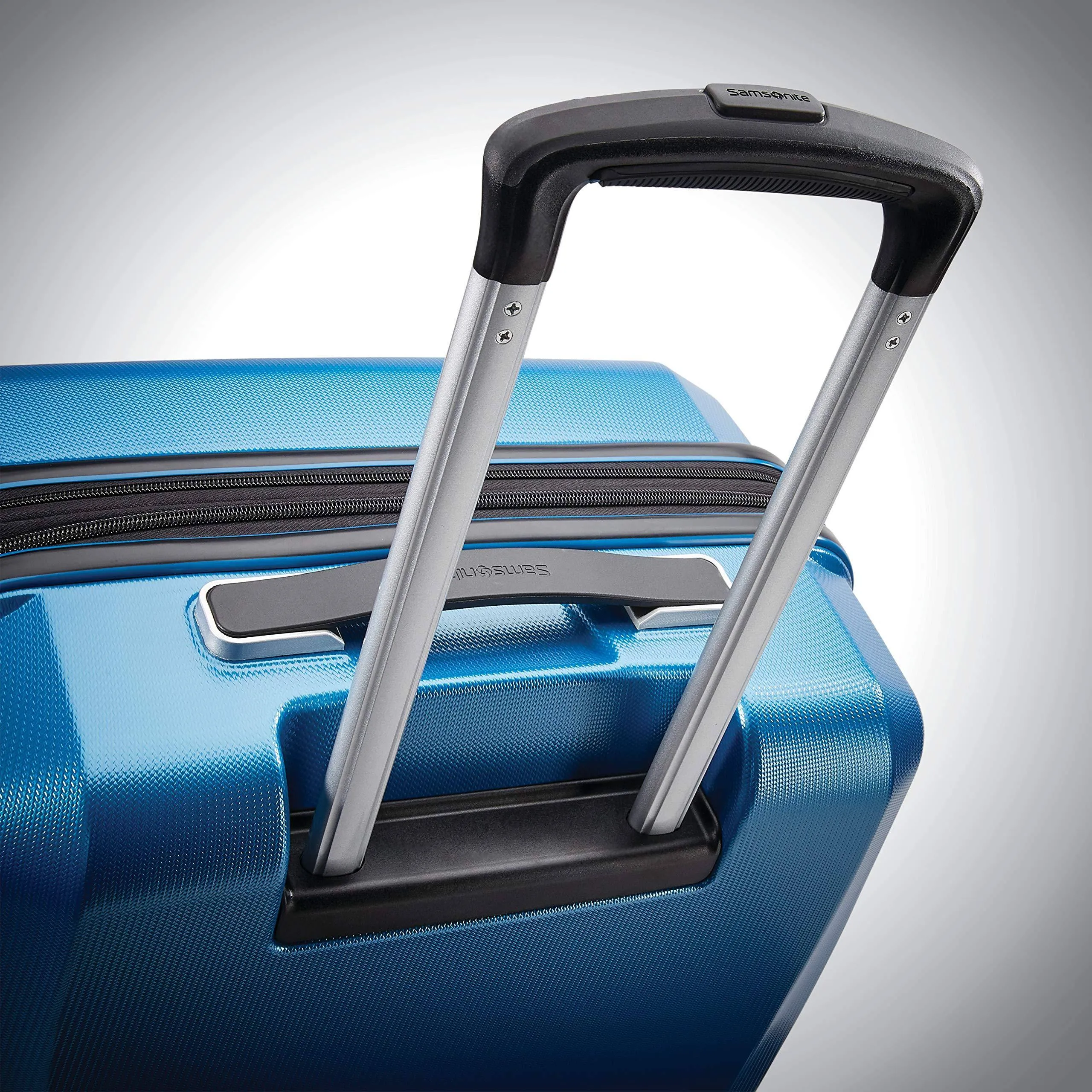Samsonite Winfield 3 DLX Carry-On 20-Inch 4-Wheel Carry-On Luggage Bags Samsonite