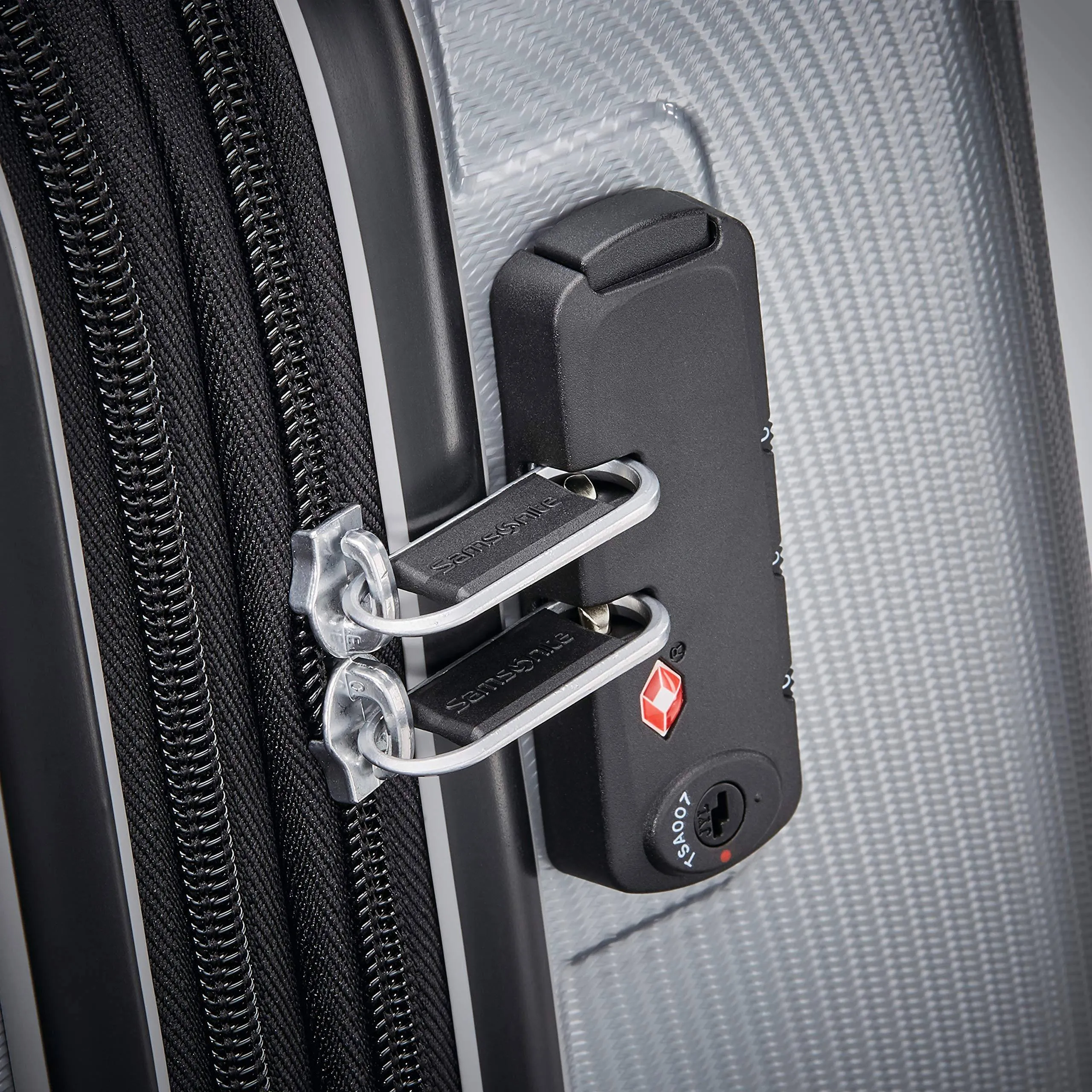 Samsonite Winfield 3 DLX Checked-Large 28-Inch 4-Wheel Large Luggage Bags Samsonite
