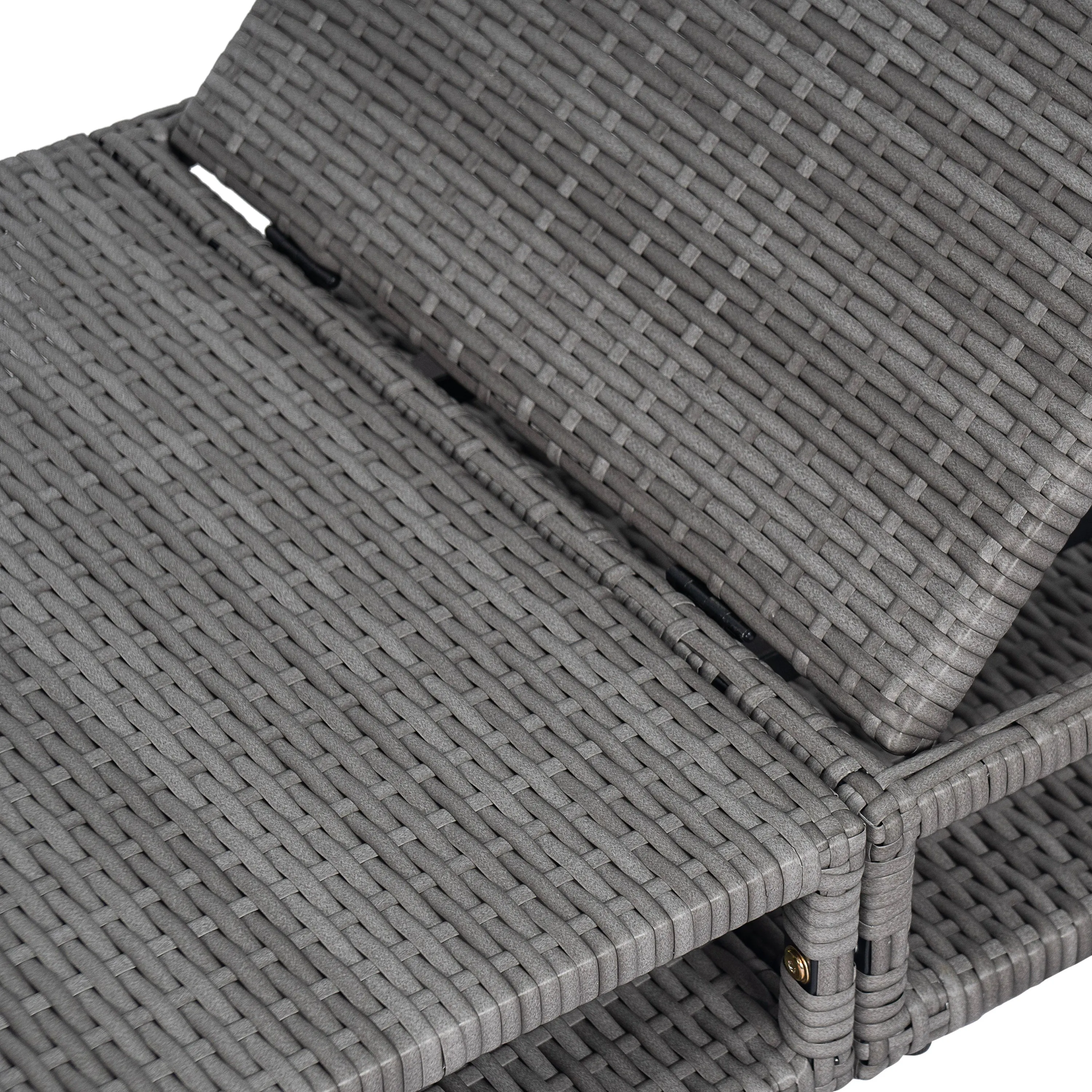 Sancty Outdoor PE Rattan Chaise Lounge