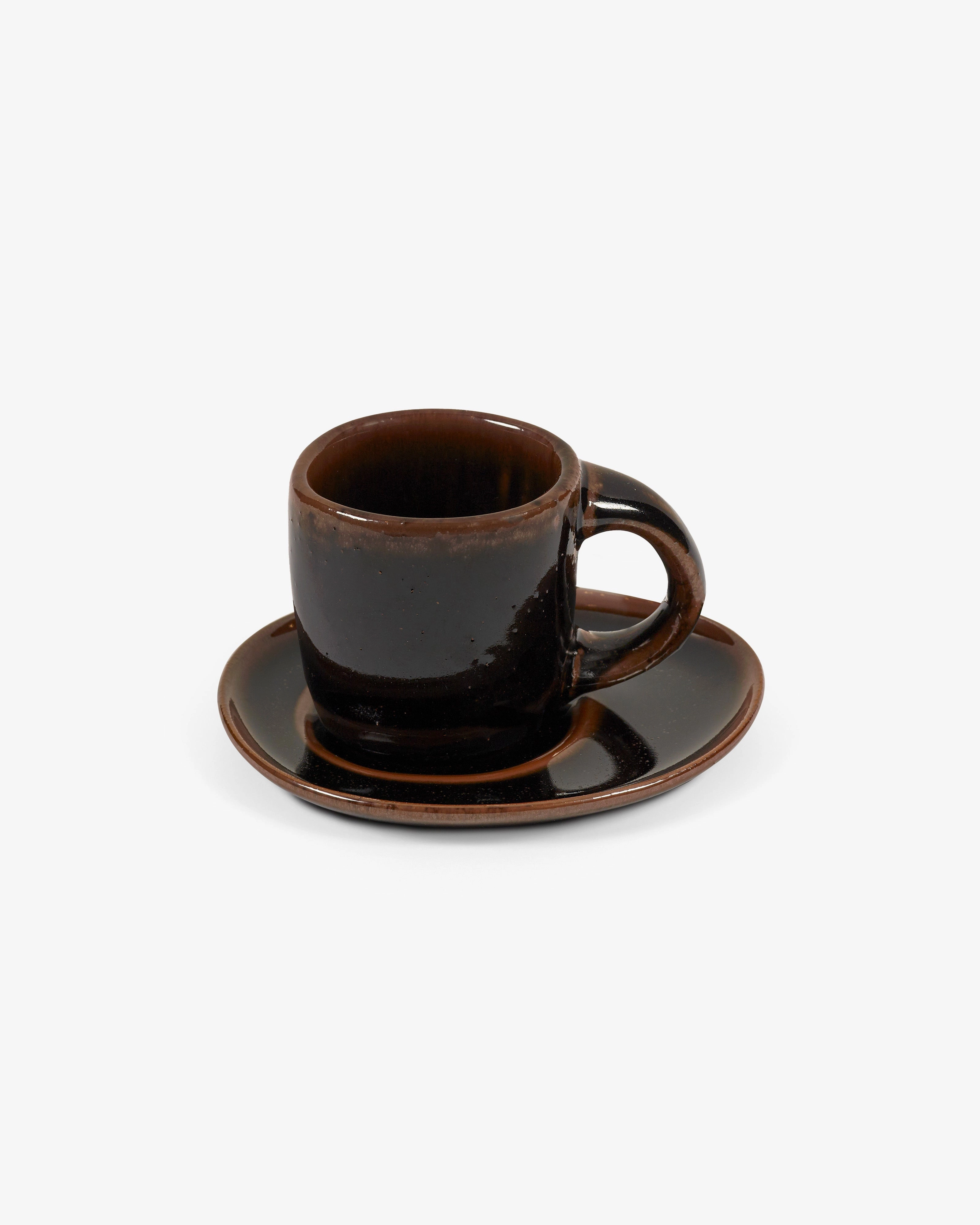 Saucer for  coffee cup dark brown Out of lines