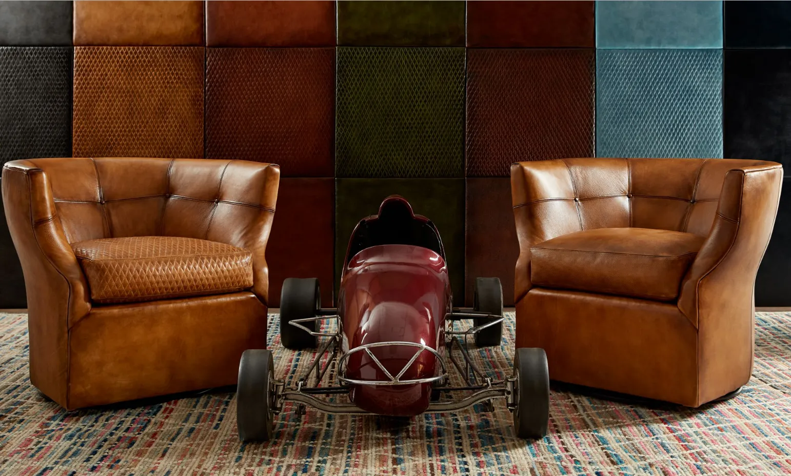 Sauvage Luxury Leather Swivel Chair