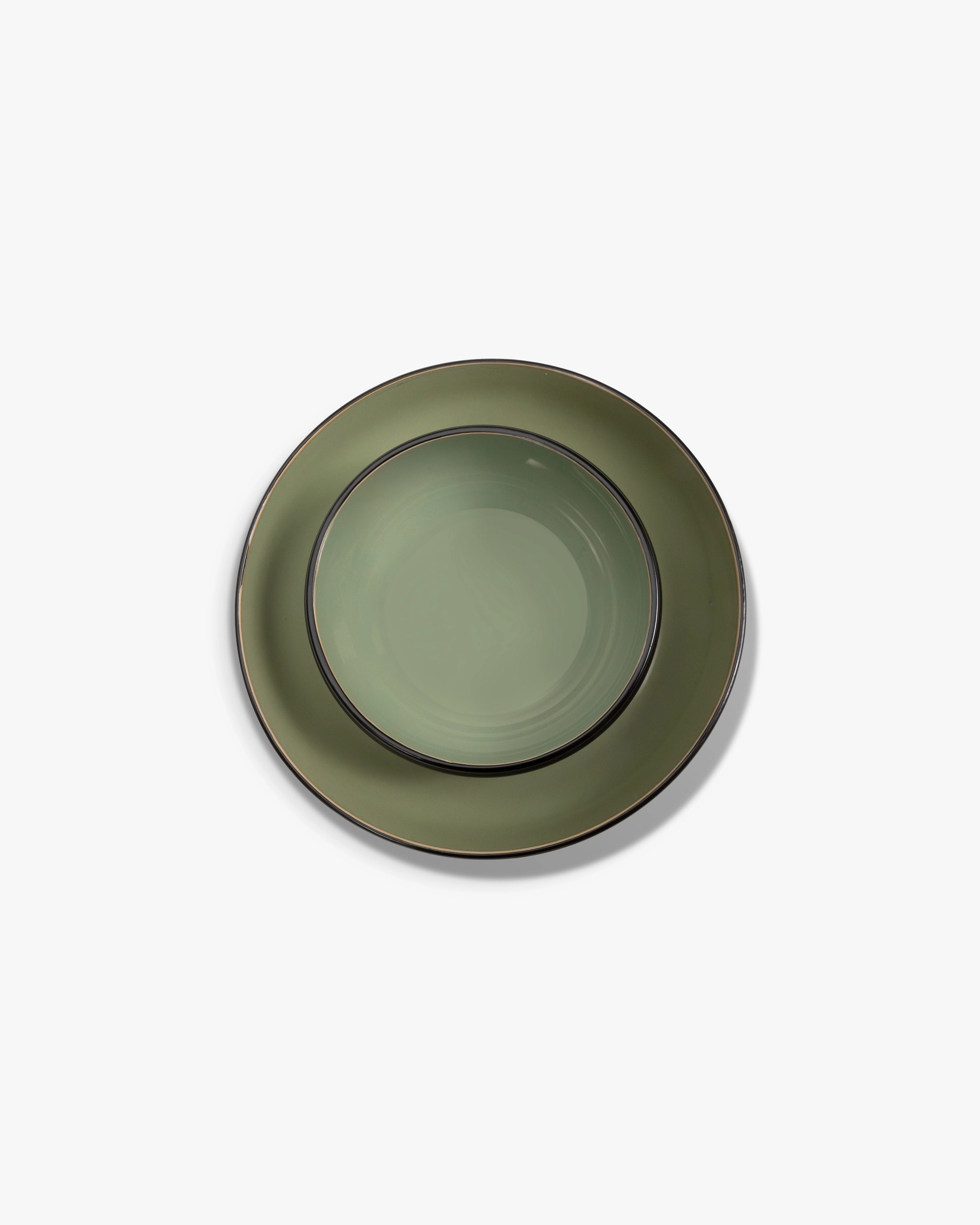 Serving plate M green/black Pure